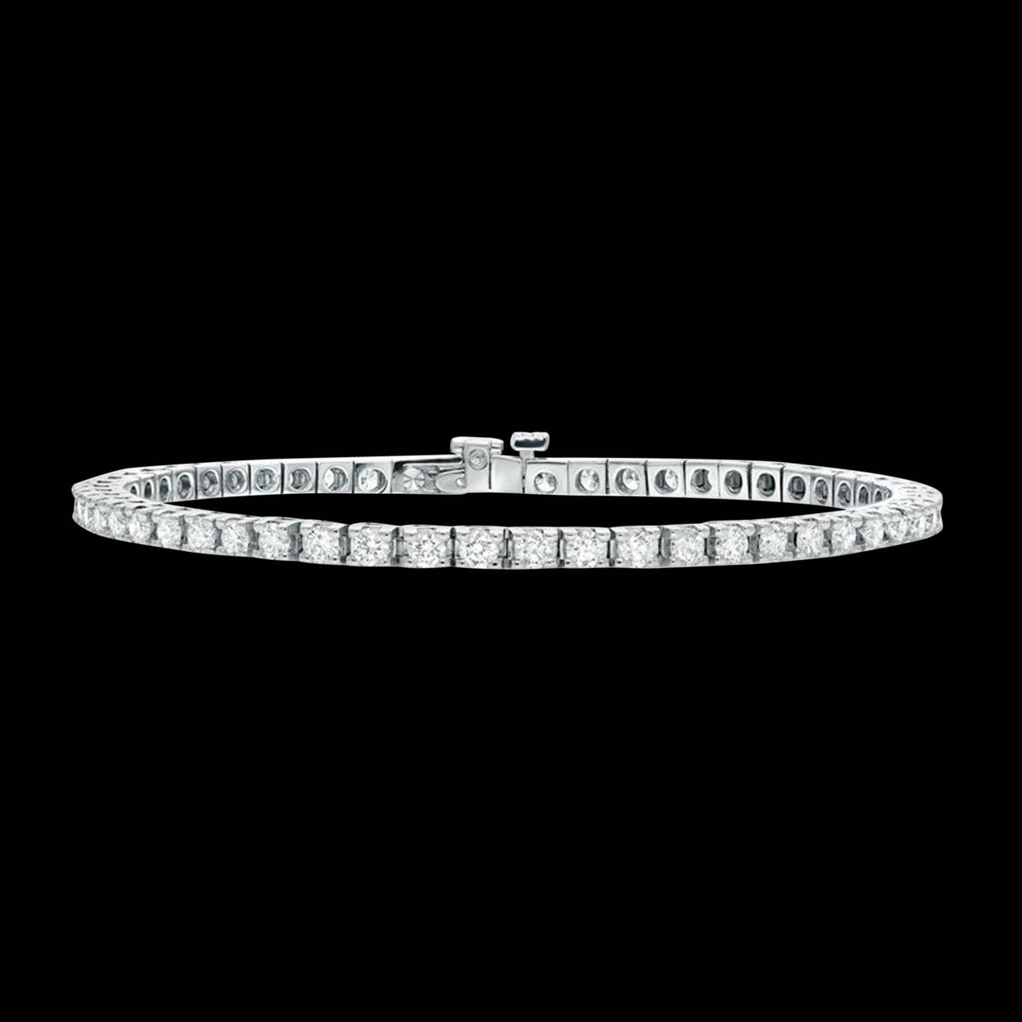 Custom 18kt white gold and diamond tennis bracelet. FRIDA | Fine Jewellery.jpg