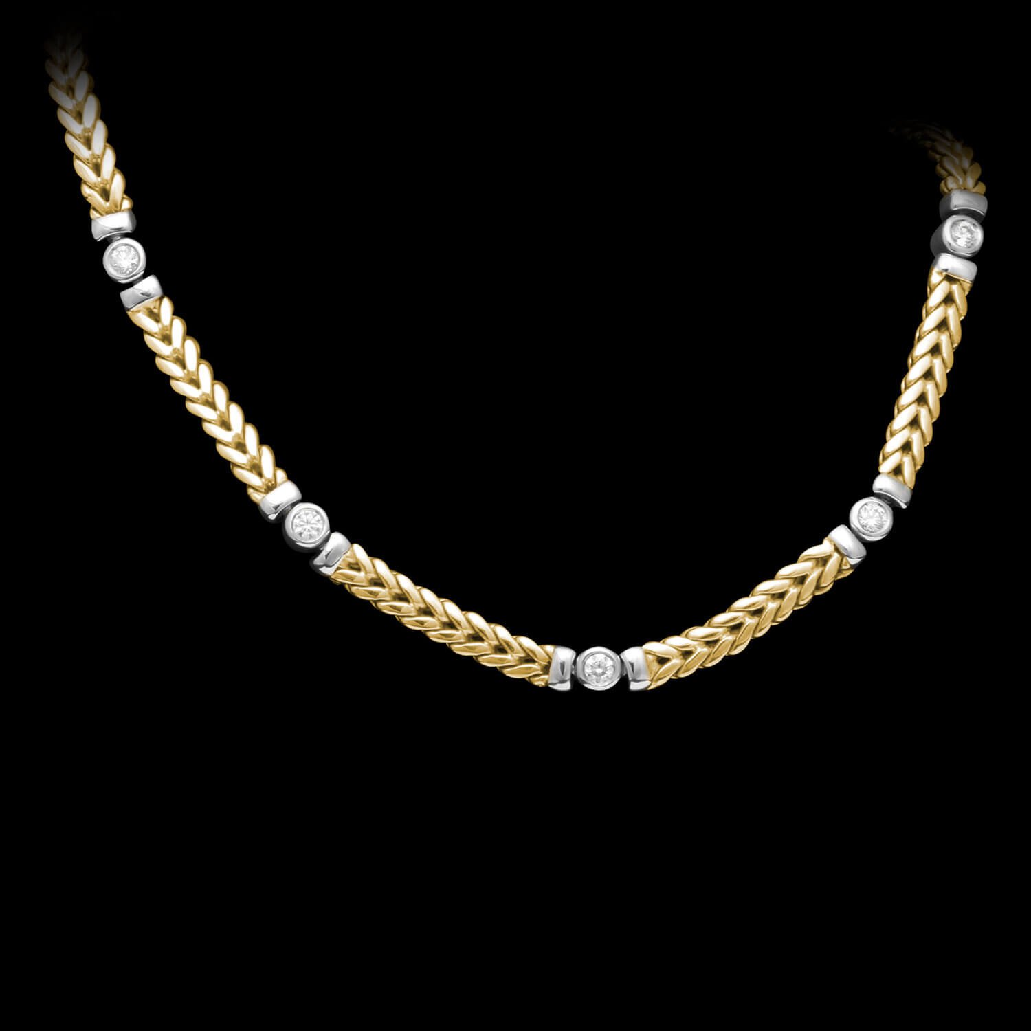 FRIDA+_+Fine+Jewellery.+18kt+yellow+and+white+gold+wheat+chain+with+bezel-set+diamonds-4.jpg