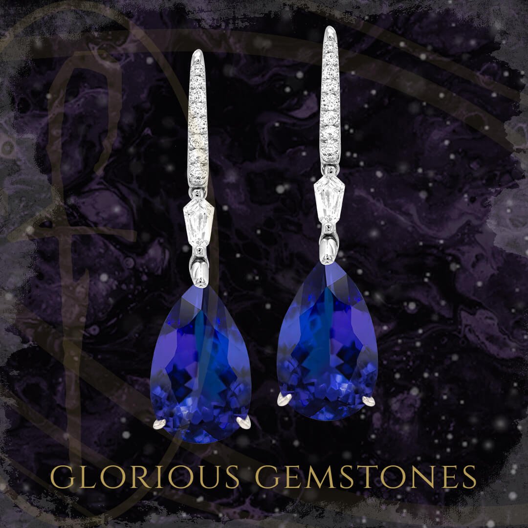 Custom gloious gemstones. Holiday Guide. FRIDA | Fine Jewellery.jpg