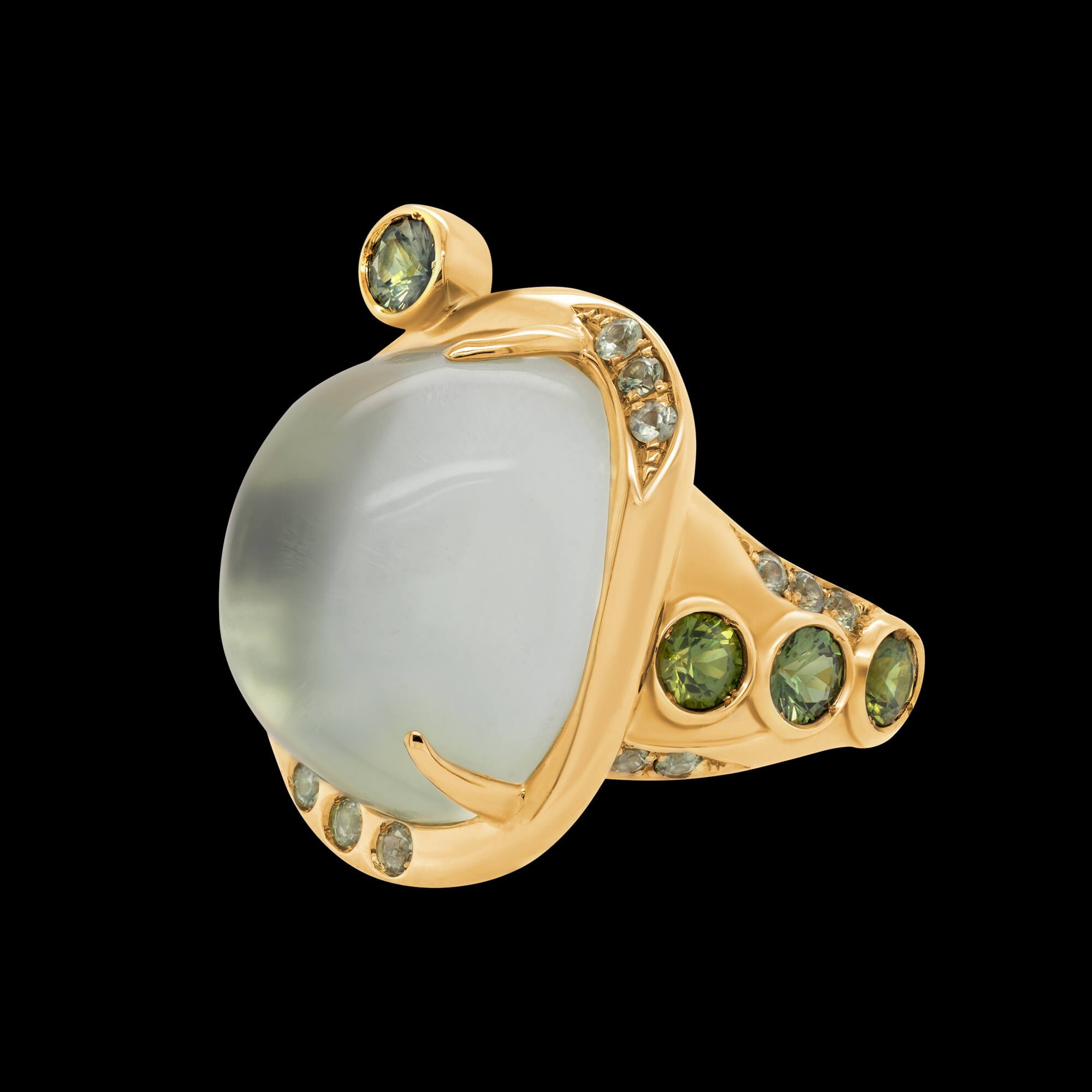 One-of-a-kind 18kt yellow gold statement Èze ring with a green beryl and green sapphires. Right side. FRIDA | Fine Jewellery.jpg