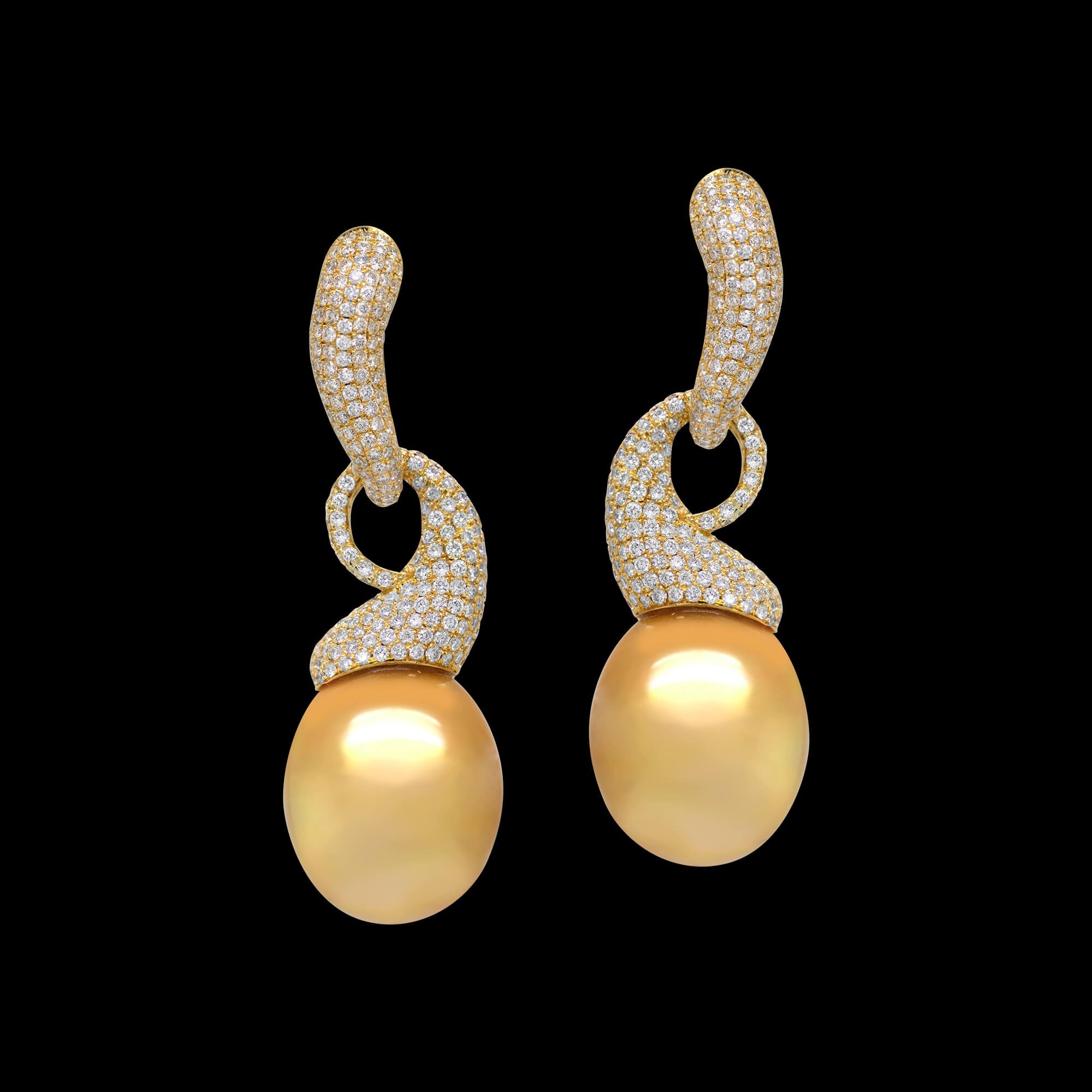 Bespoke 18kt yellow gold statement drop earrings with golden south sea pearls and pave-set diamonds. FRIDA | Fine Jewellery..jpg