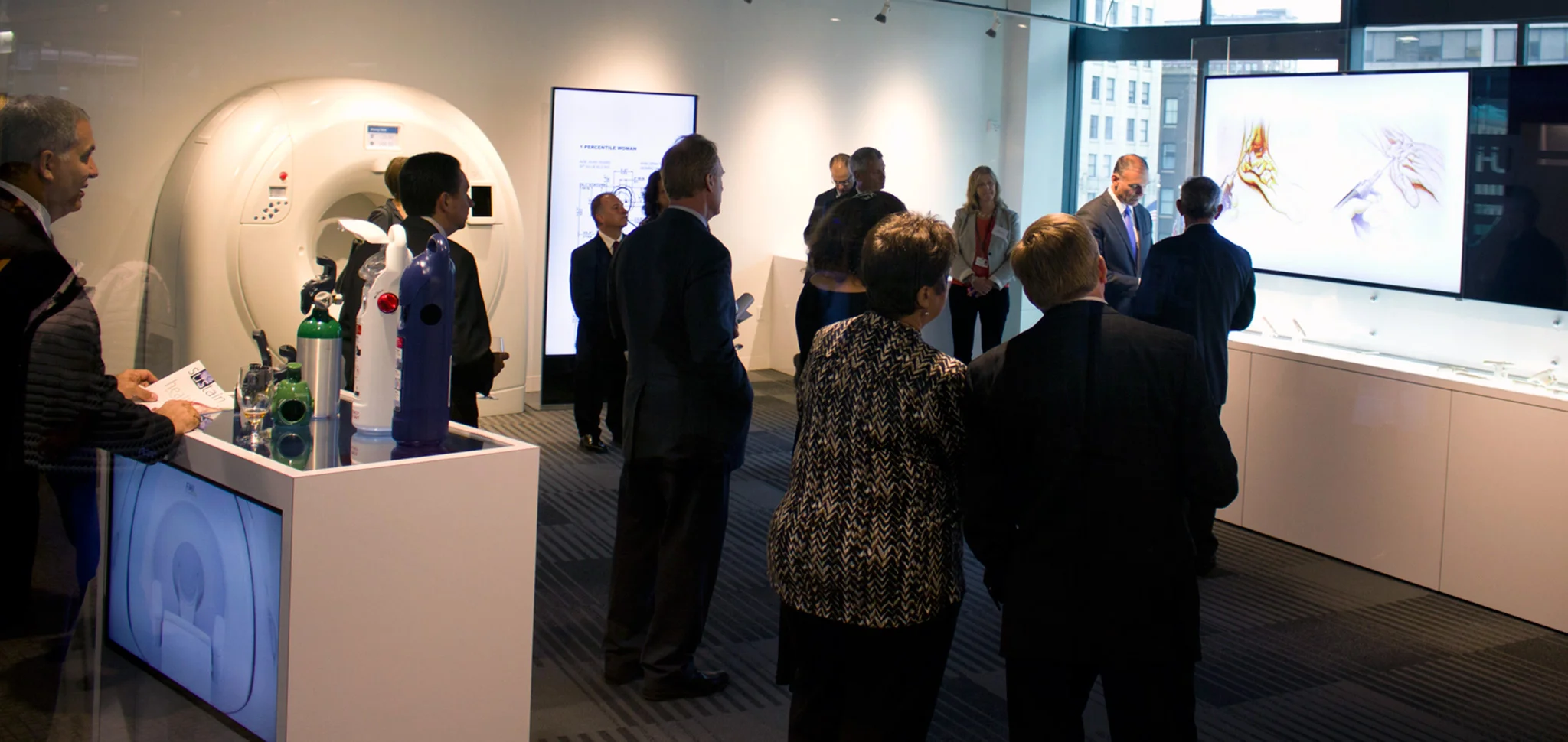 InnovationShowroom-withPeople-fromWebsite.jpg