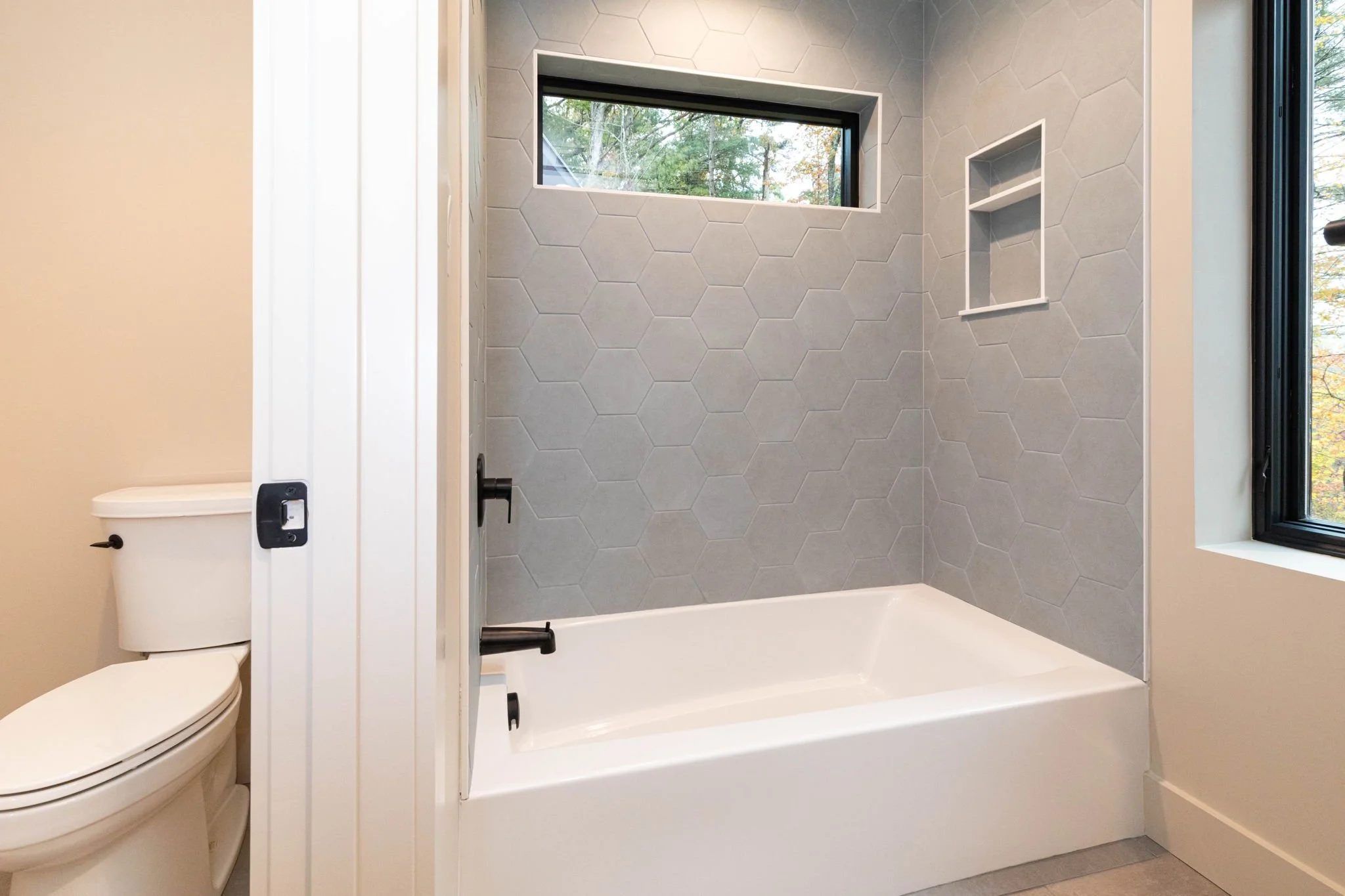 119 Lilikoi Ln-30.jpg