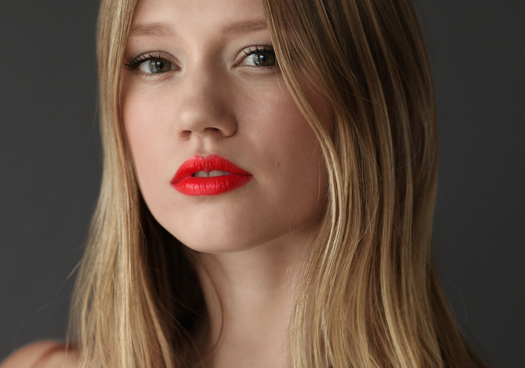 Savannah+Red+Lip.jpg