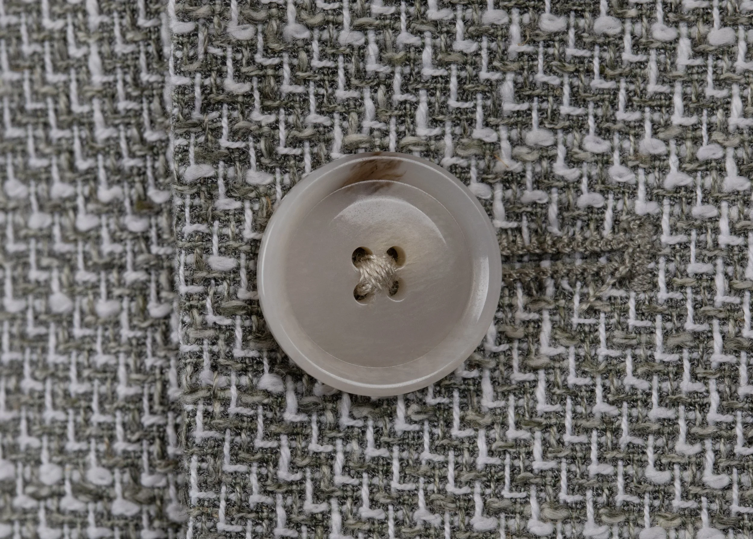 50556910-373 Button.jpg