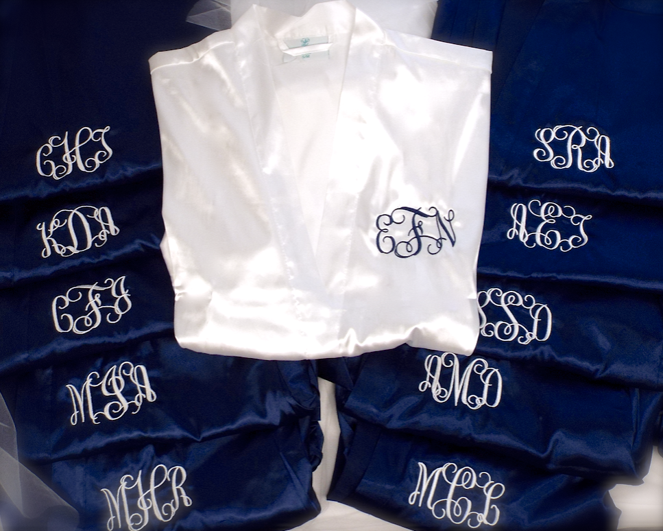Robes_NavyWhite.png