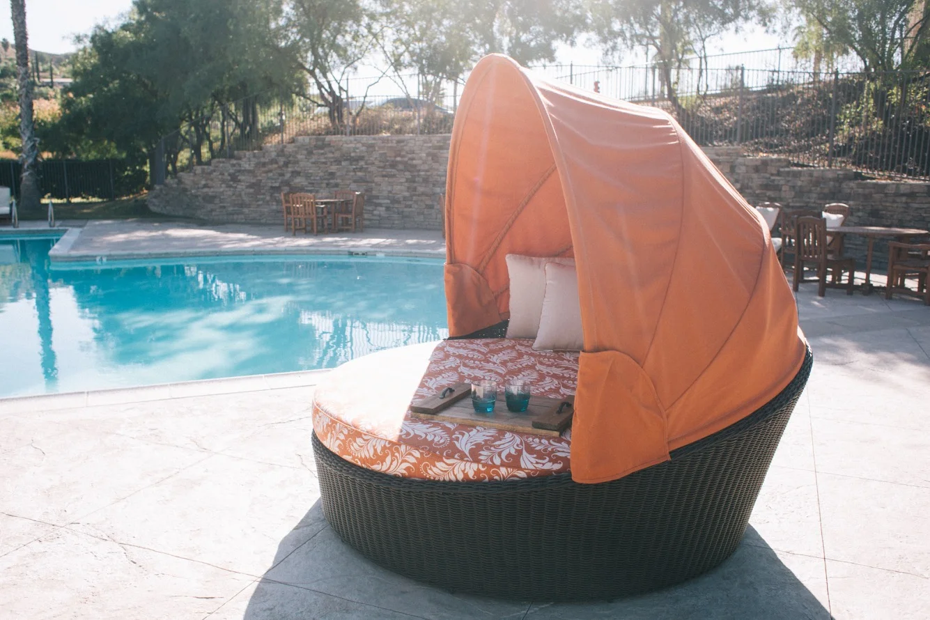 Outdoor day bed lounge chair 80W x 80D x 70H Includes Seven 19 x 19 Throw Pillows *Includes a protective cover