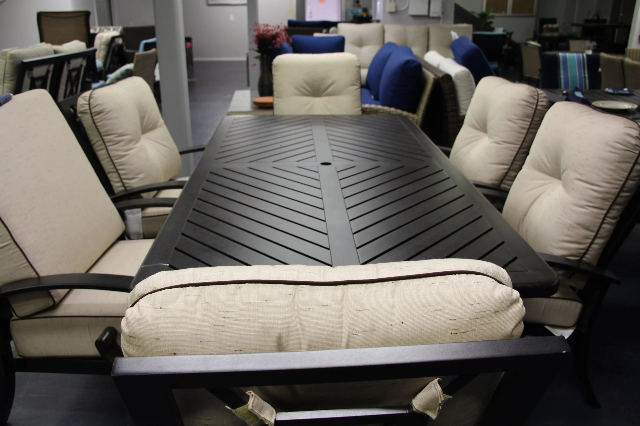 Select Autumn Rust Chateau Rectangle Table