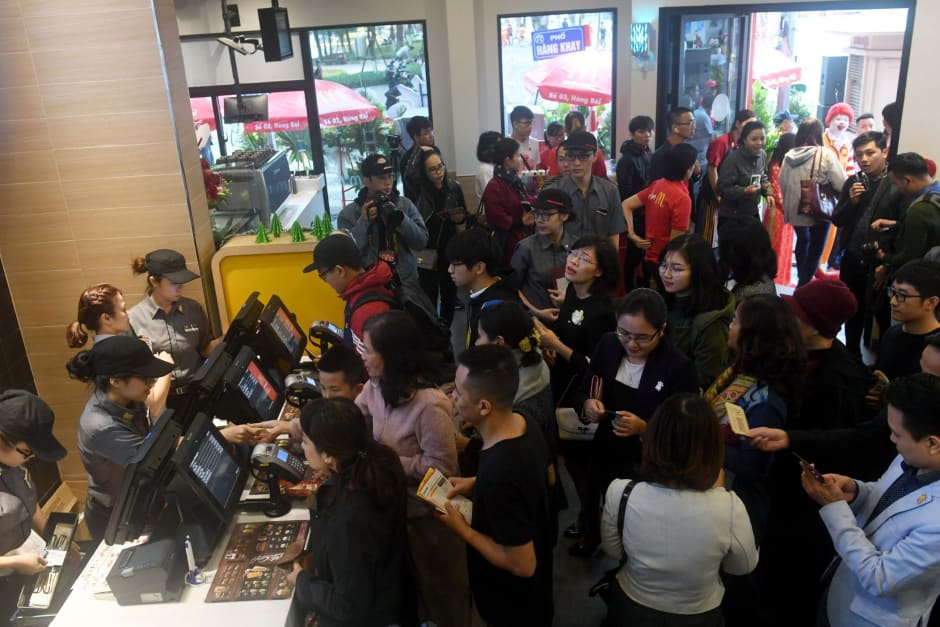 http_saf_app_line sitters_restaurants_mcdonalds.jpg