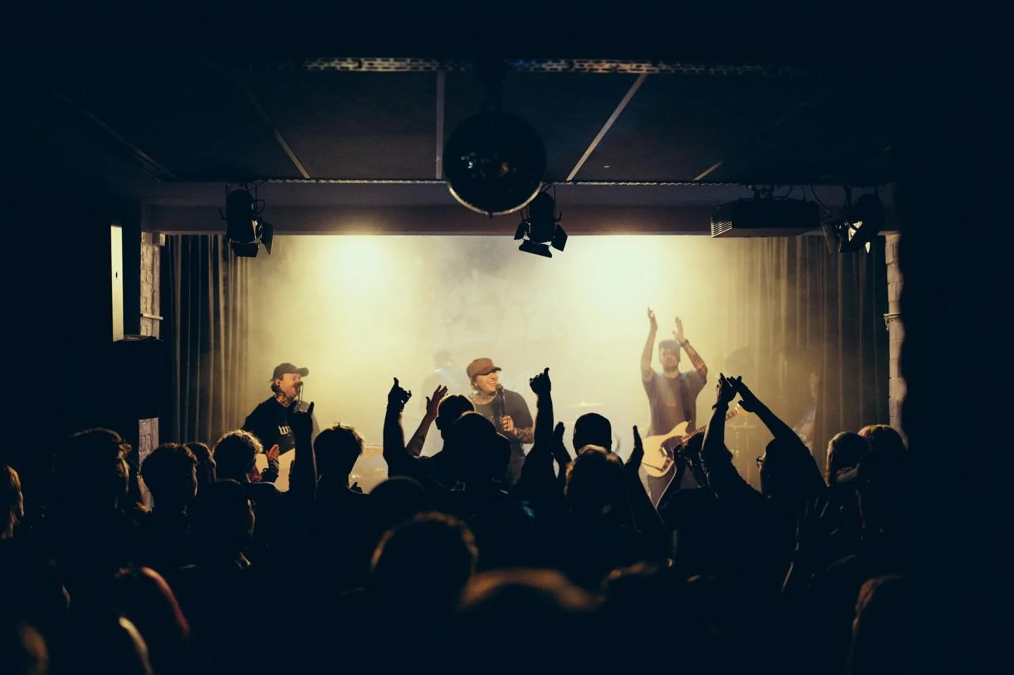 Europes been a blast so far. Thank you Hamburg &amp; Berlin. Sold out show in Prague last night and a sell out in Vienna tonight! Thank you Europe let&rsquo;s keep it going! 

📸: @yannick_bon