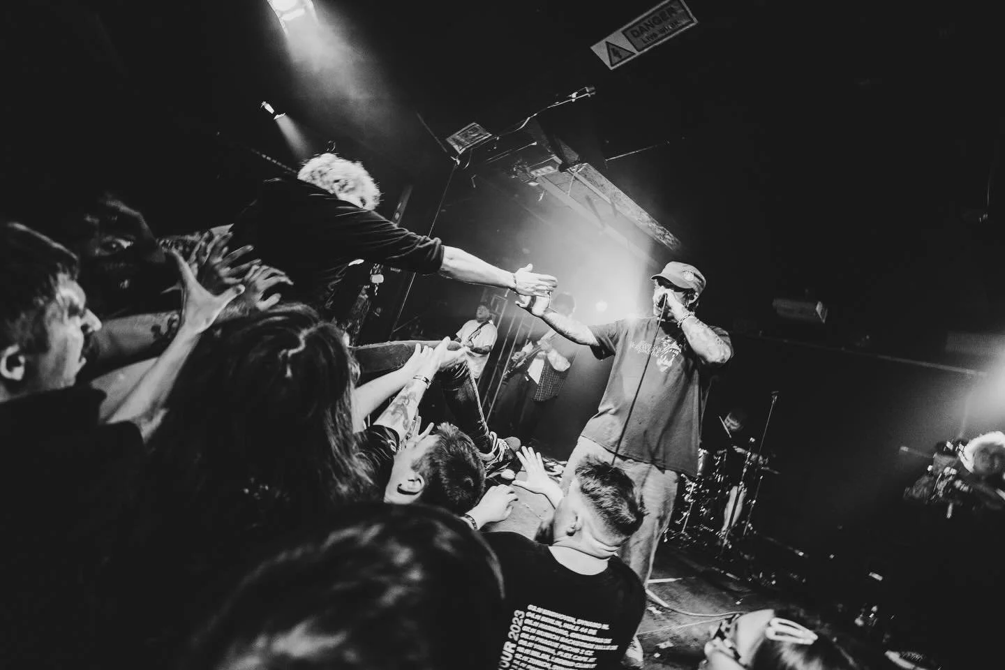 Thanks for having us @deadboltclub shout out to all the bands that played! 
Great day spent with good people. 

Could be our last U.K. show this year. Time to hit the studio. 

📸: @lucycheynephoto