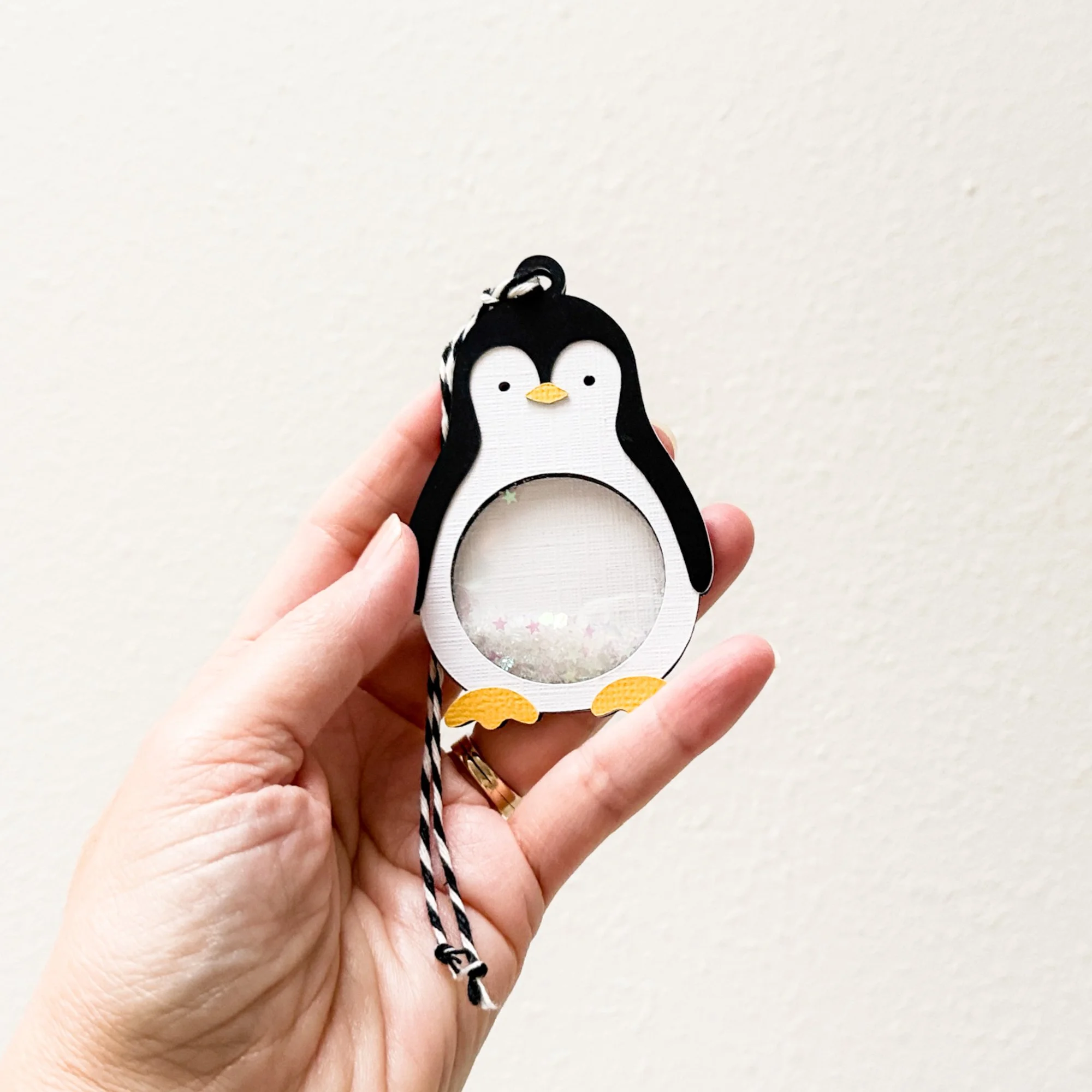 penguin-shaker.jpg