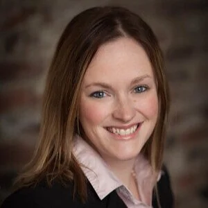 headshot4.jpg