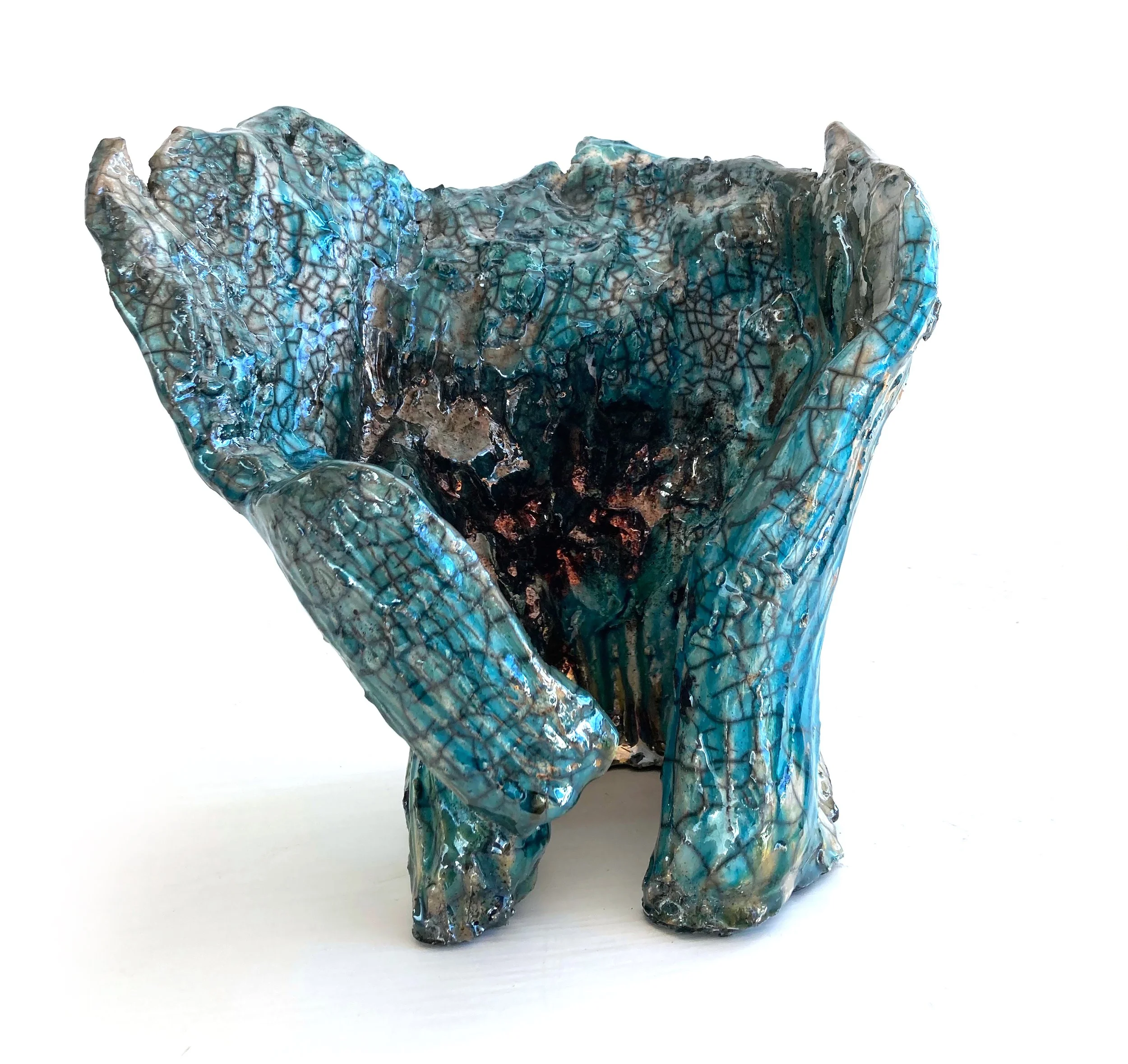 Incompleto 2022 Cerámica raku 28 x 29 cm.jpeg