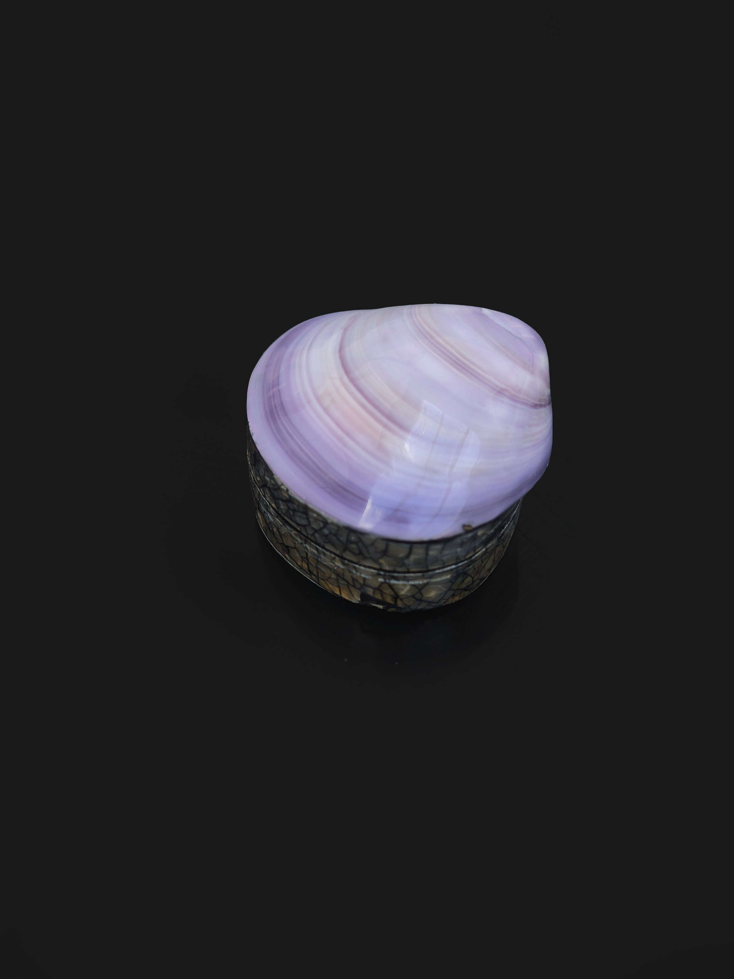 les-objoies-small-purple-shell-box-2.jpg