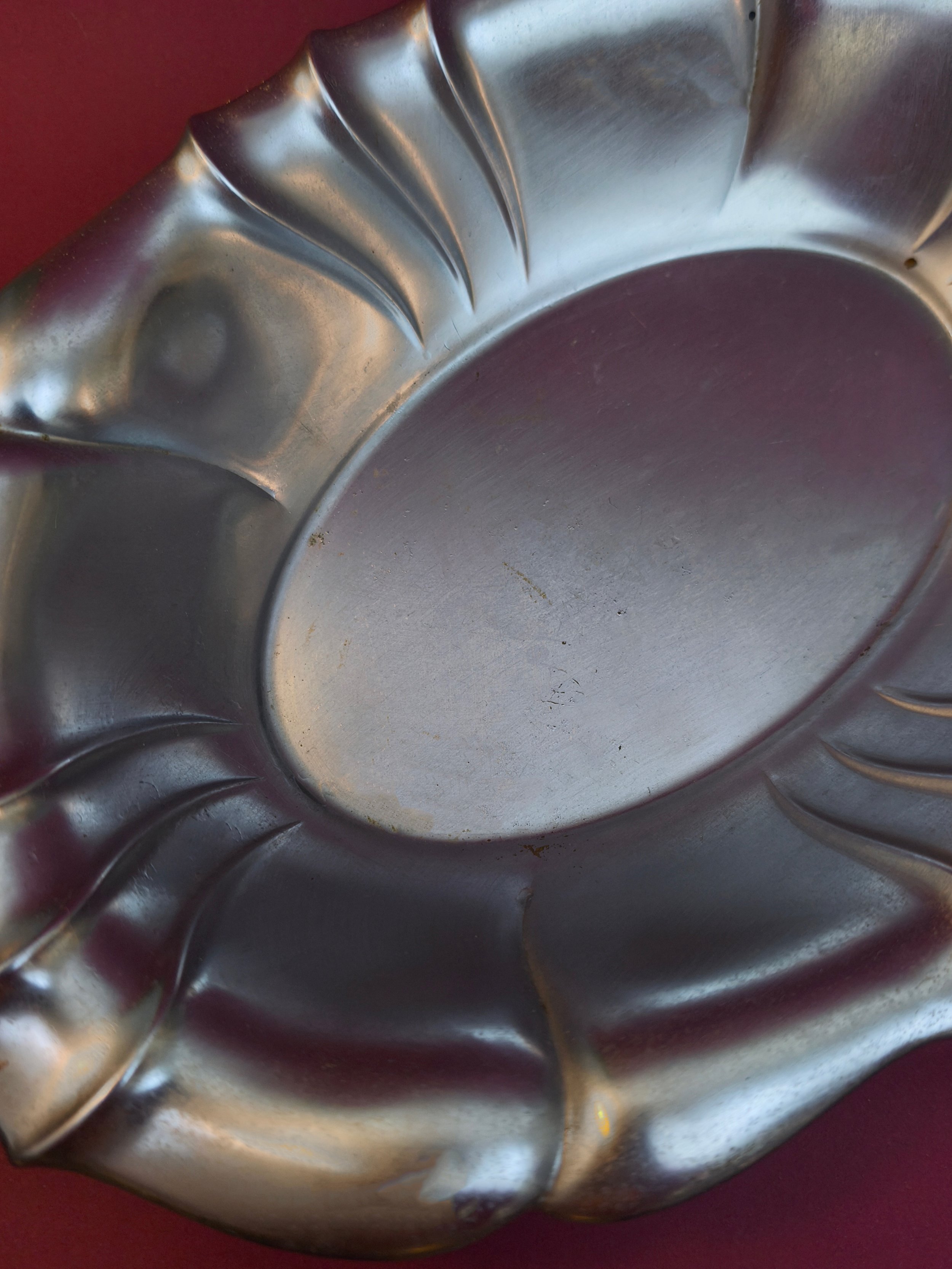 les-objoies-steel-oval-dish.jpg