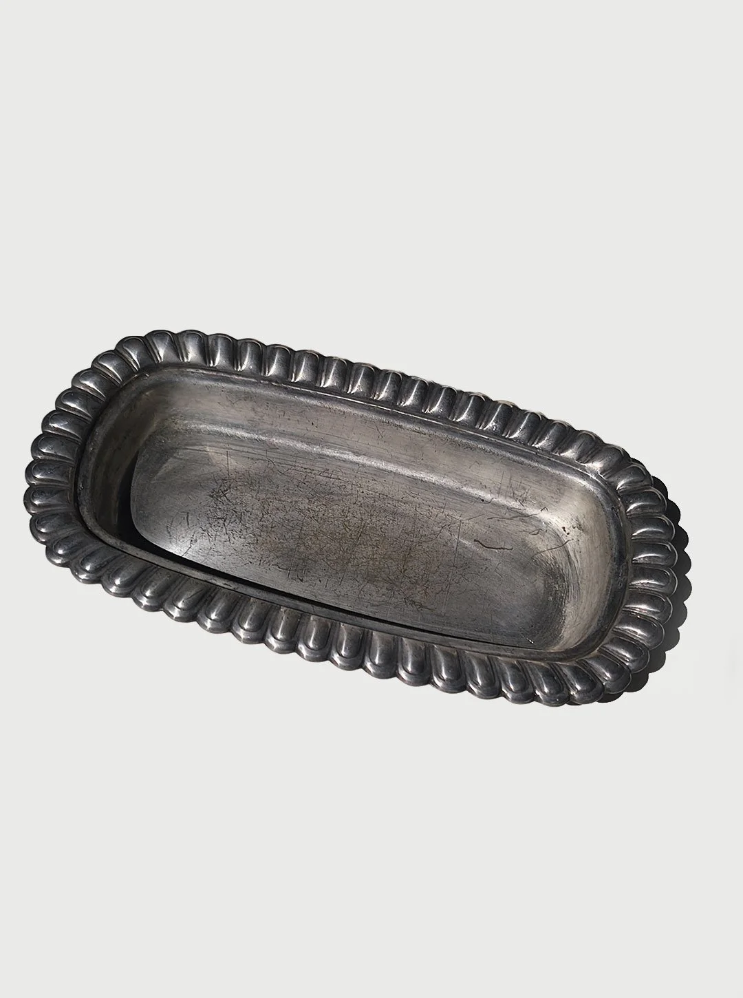 les-objoies-shell-detail-butter-dish-5.jpg