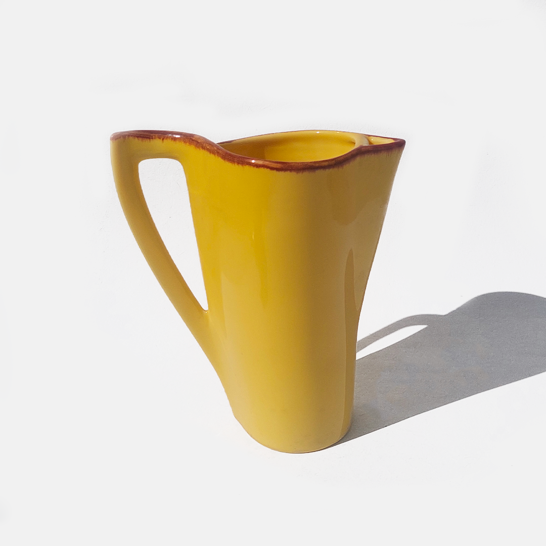 pichet-pastis-jaune-ceramique-objoie-studioce-oceane-buret-2.png