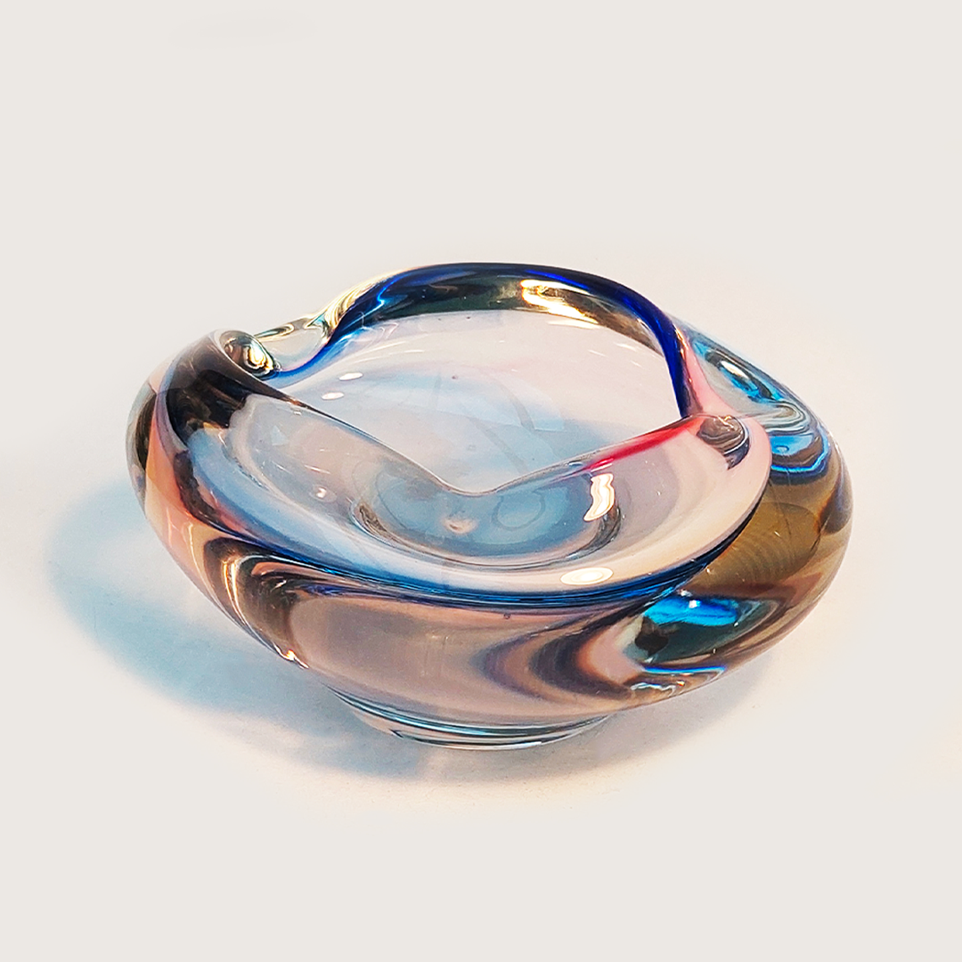 vide-poche-murano-verre-rainbow-objoie-studioce-oceane-buret-3.webp
