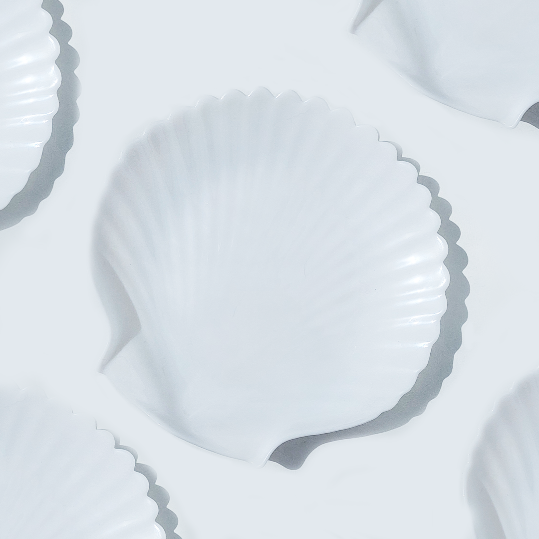 assiette-coquillage-opaline-objoie-studioce-oceane-buret.webp