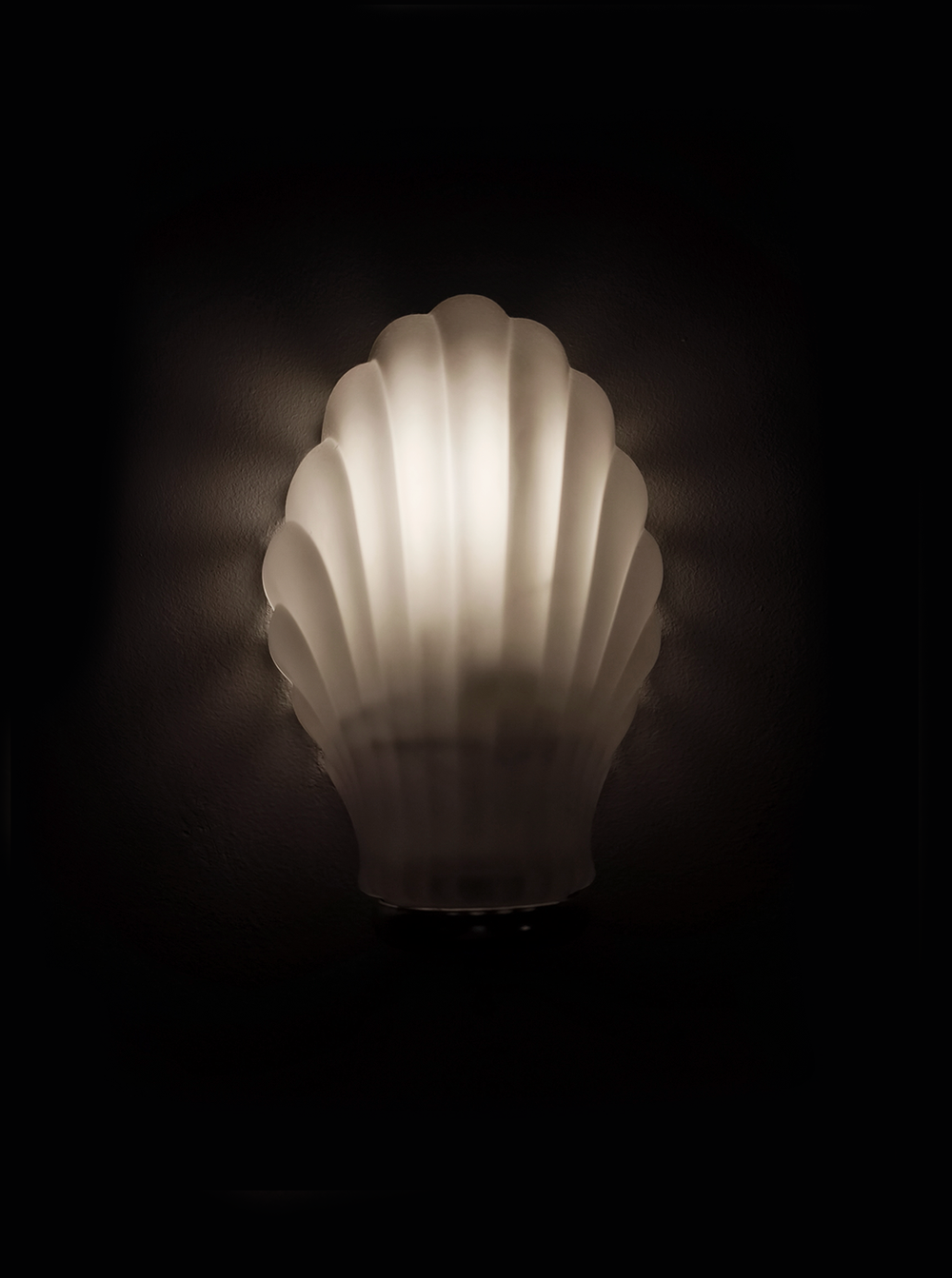 les-objoies-shell-applique-lamp.webp