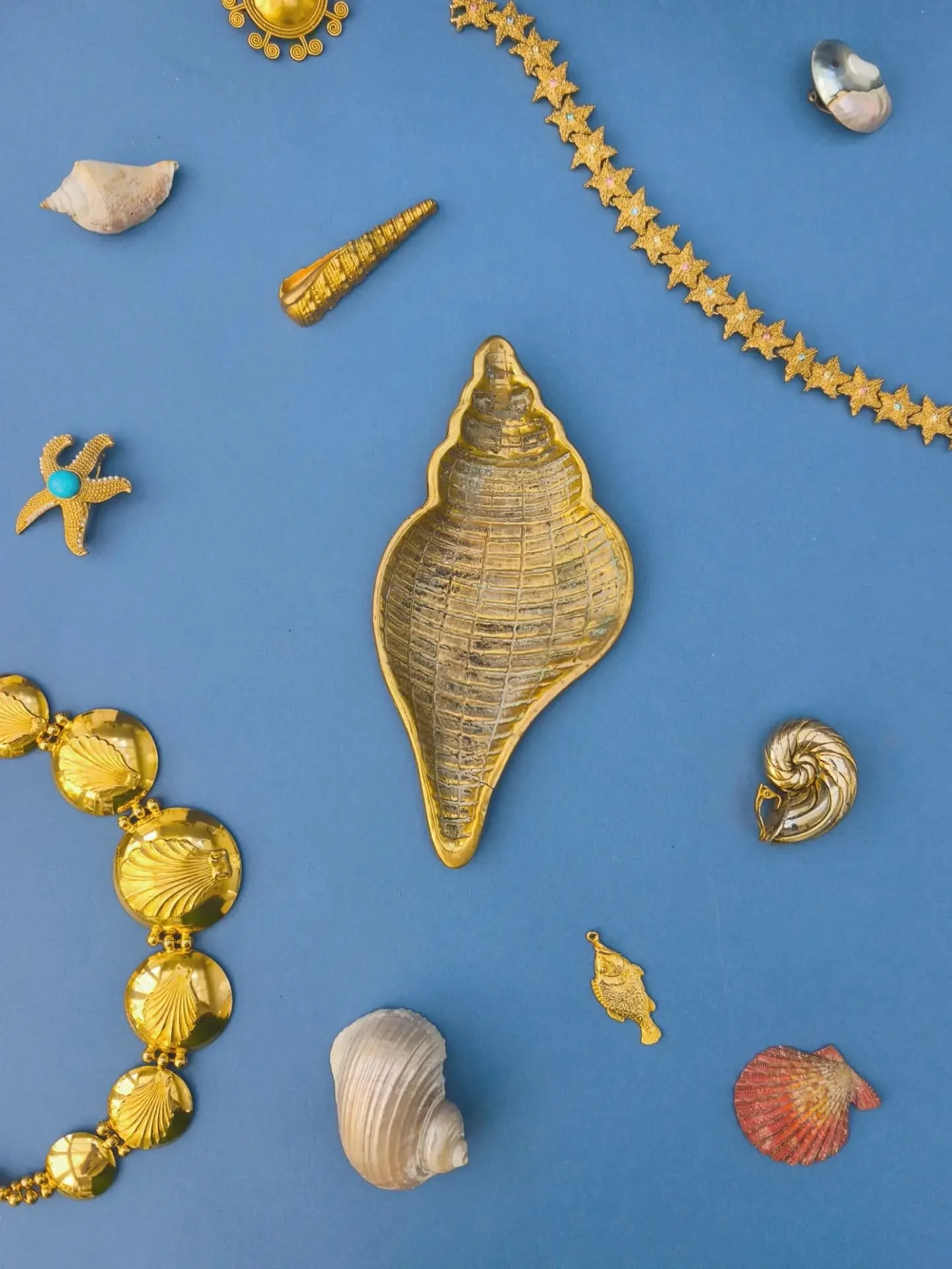 Golden treasures coming out tomorrow 🐚🍂✨