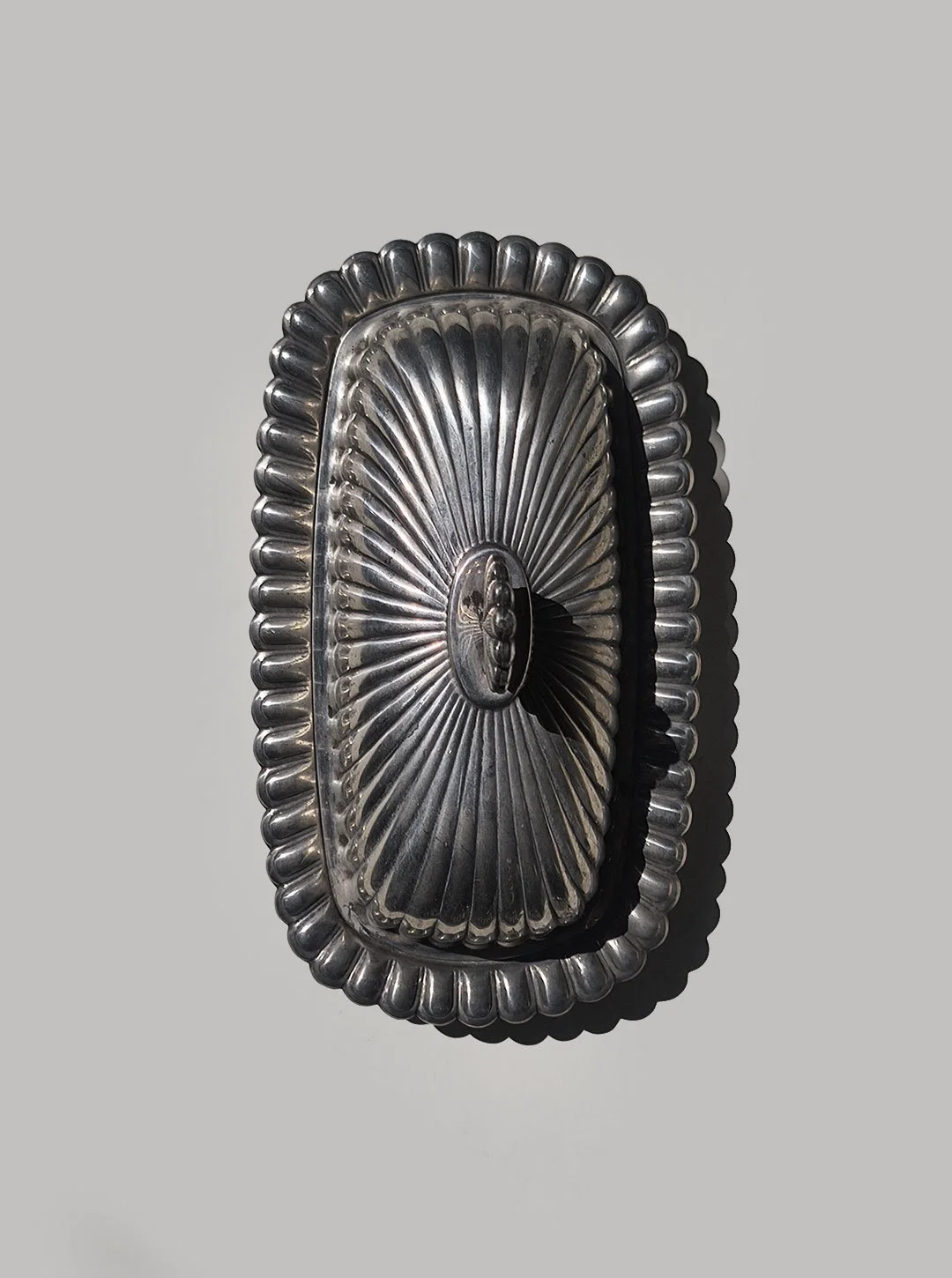les-objoies-shell-detail-butter-dish-4.jpg