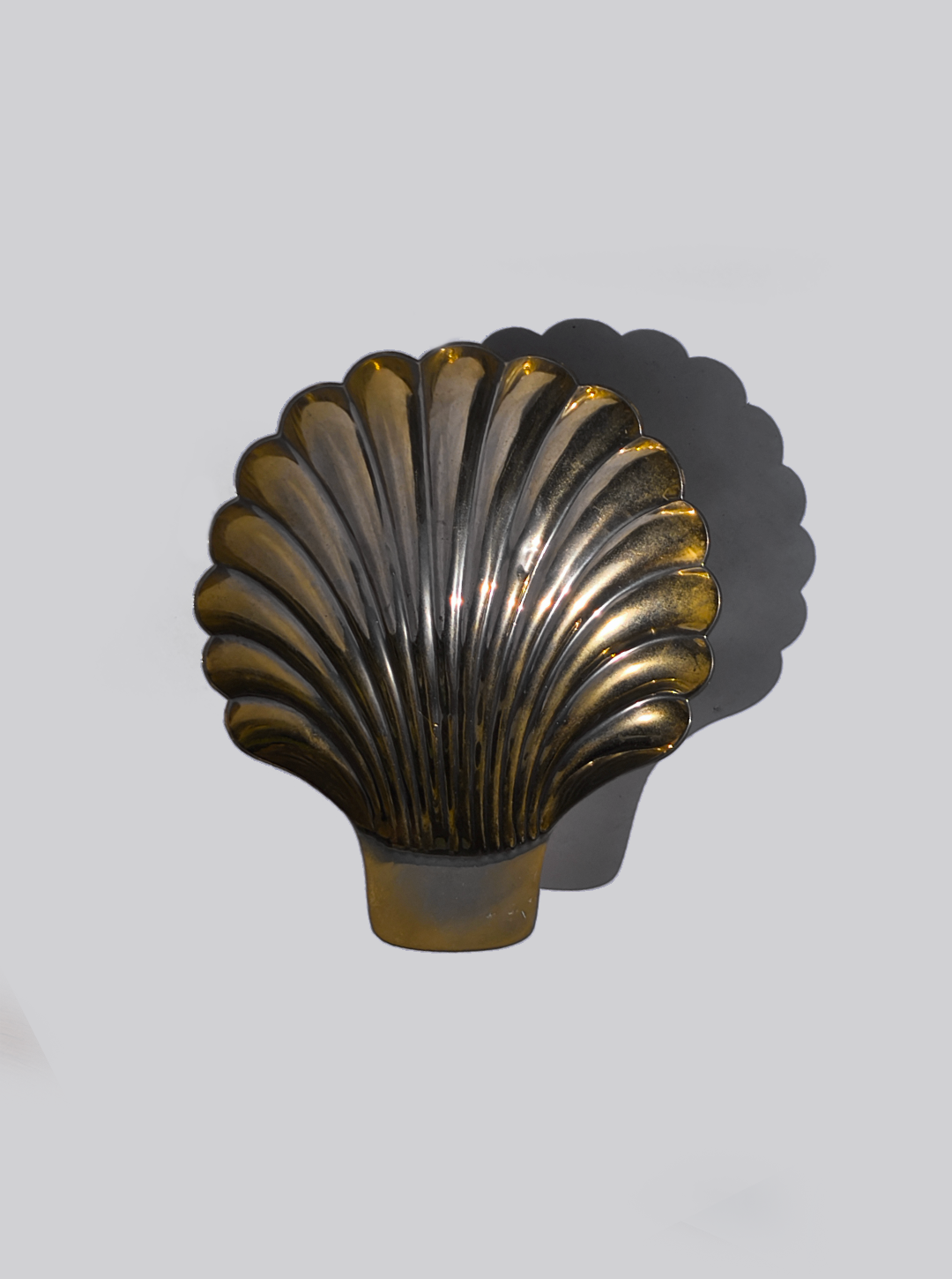 les-objoies-gold-shell-vide-poche-3.png