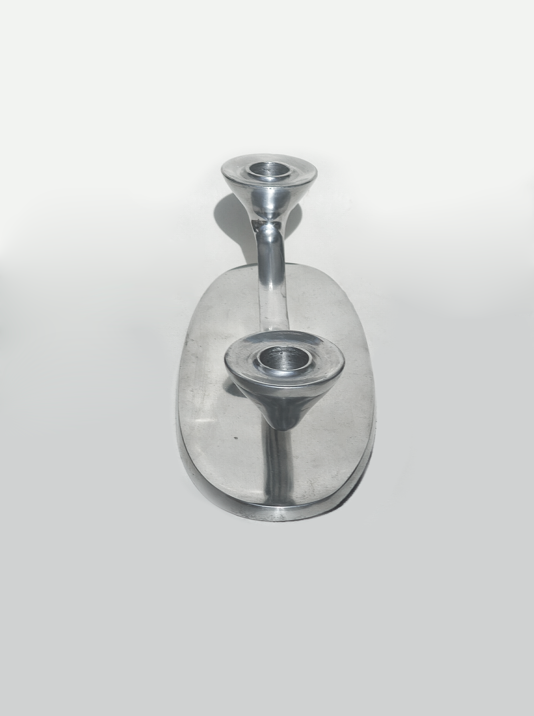 les-objoies-candle-holder-brass-grey-2.png