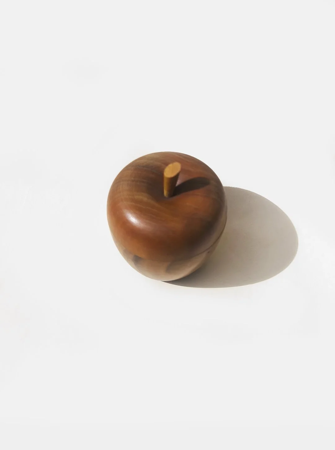 les-objoies-apple-wood-box-4.jpg