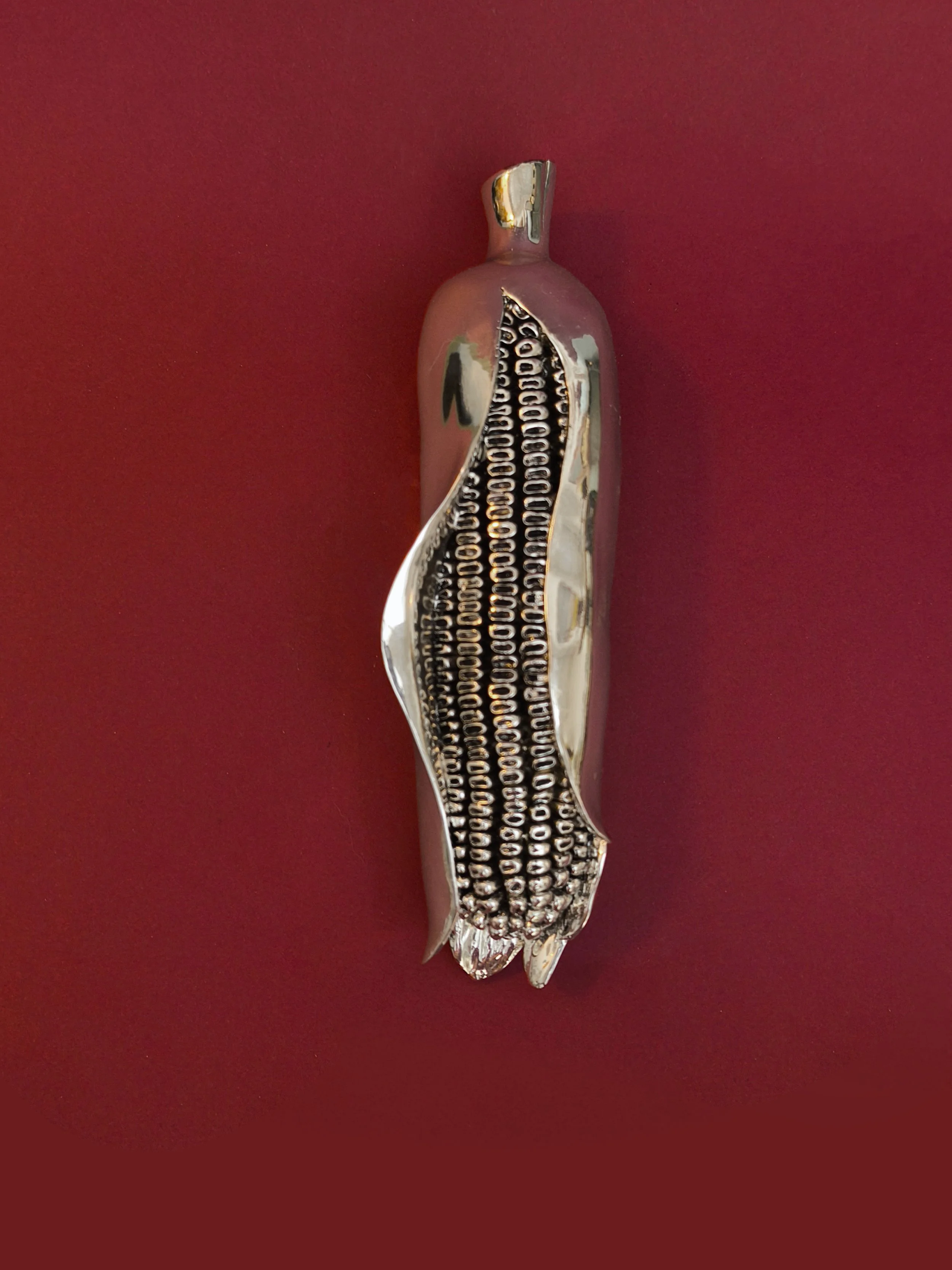 les-objoies-corn-silver-sculpture-2.jpg