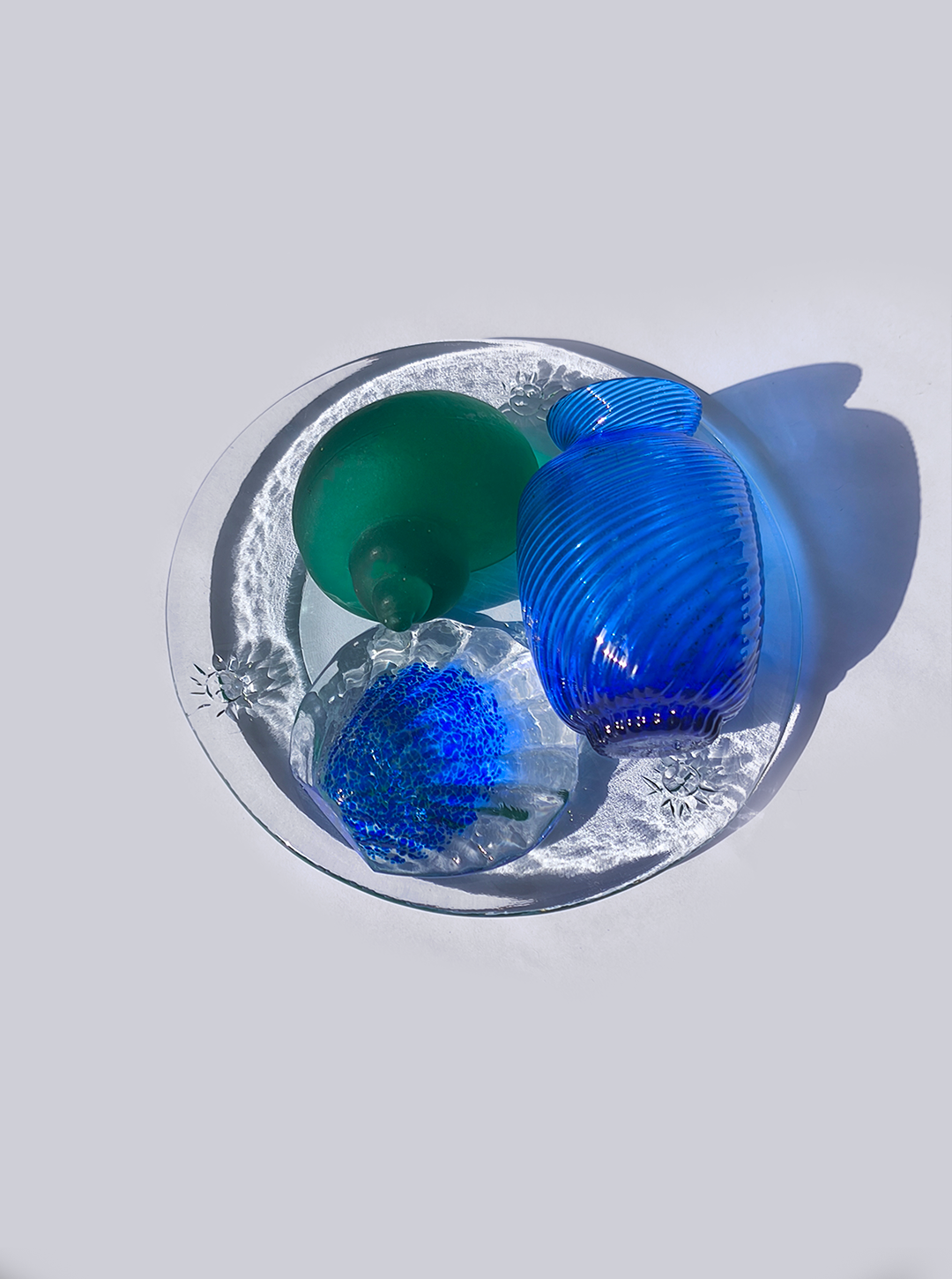 les-objoies-aqua-glass-plate.png
