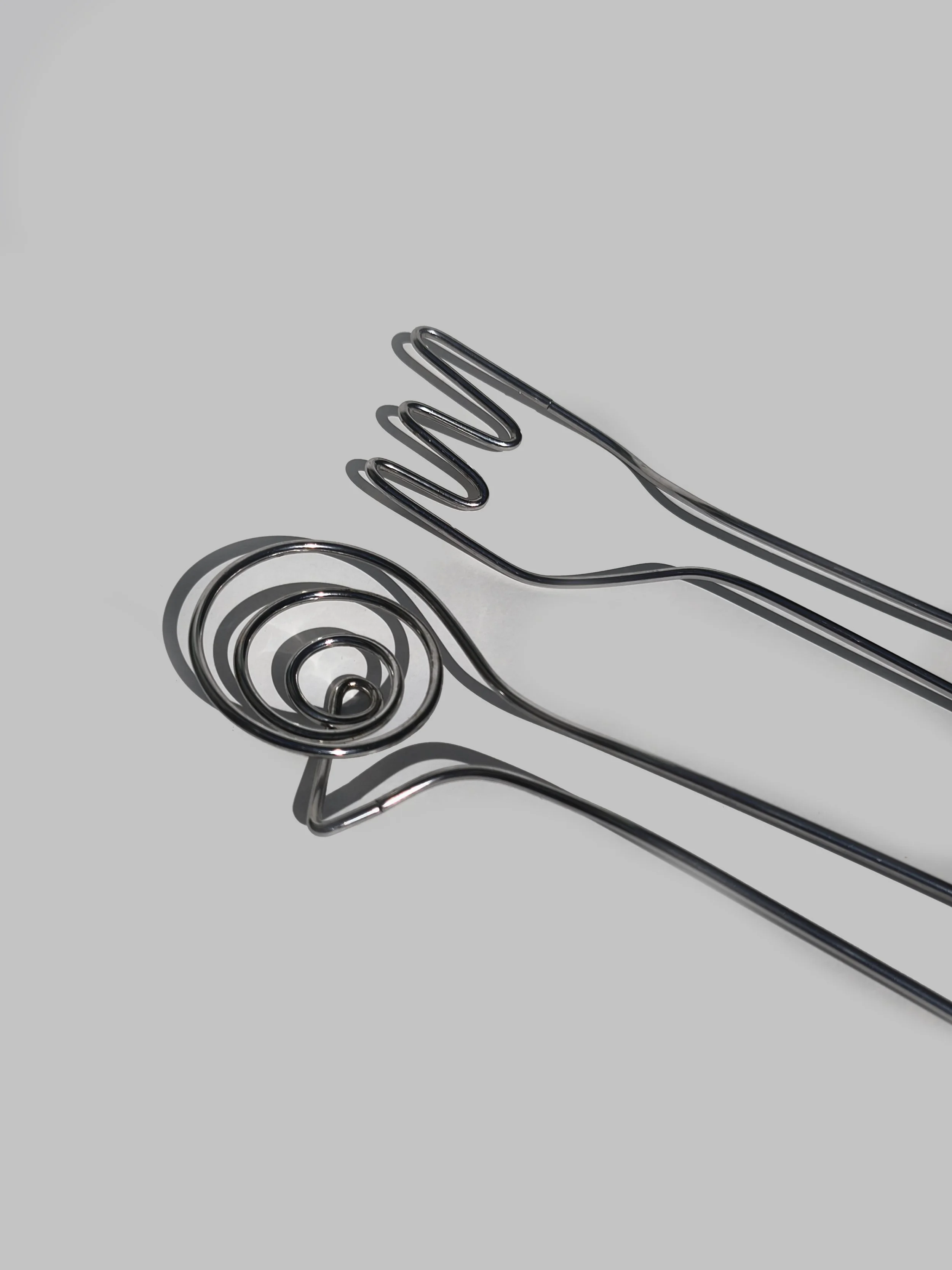 les-objoies-salad-cutlery-steel-3.jpg