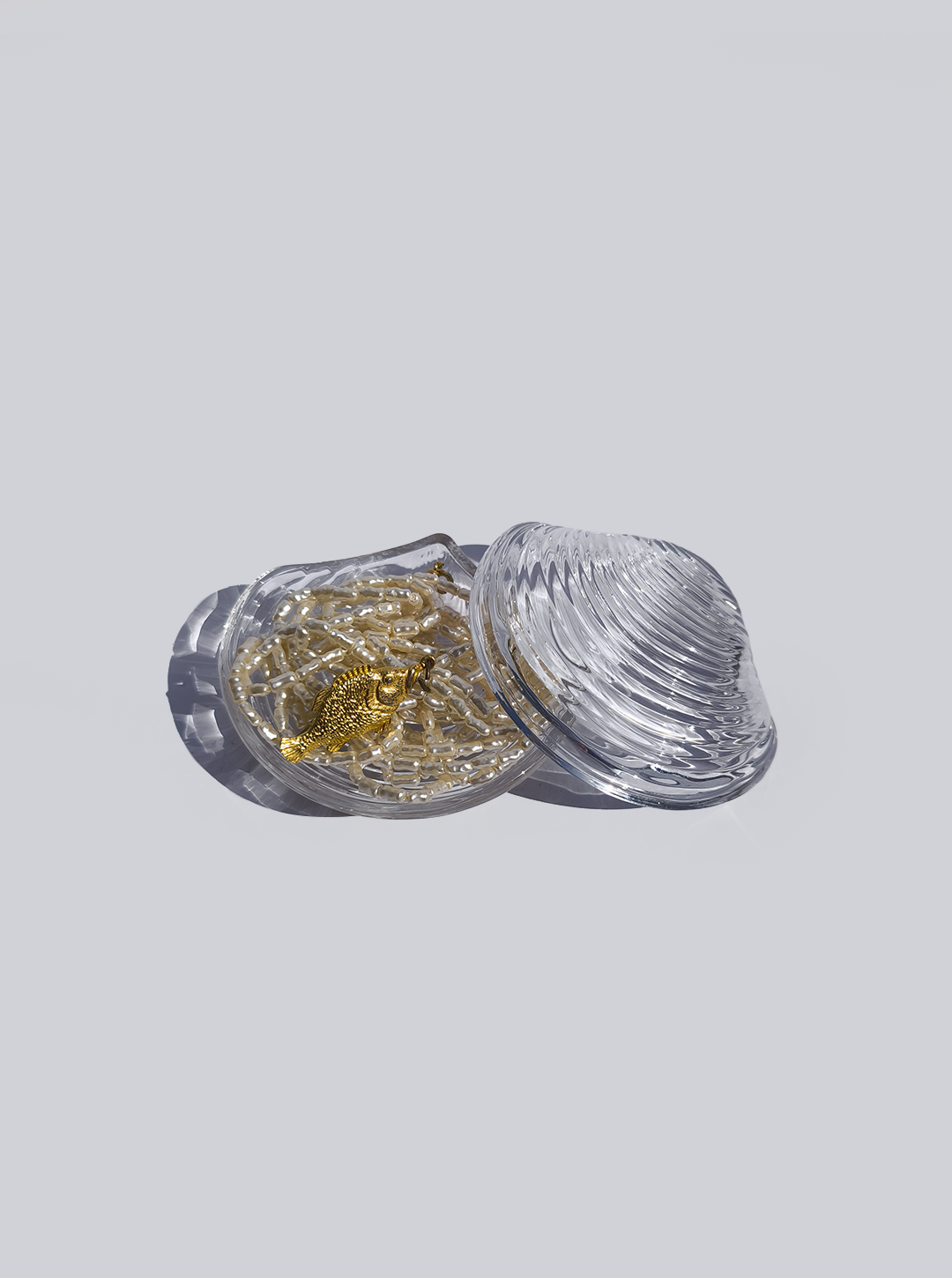 les-objoies-jewel-glass-shell-box-4.png