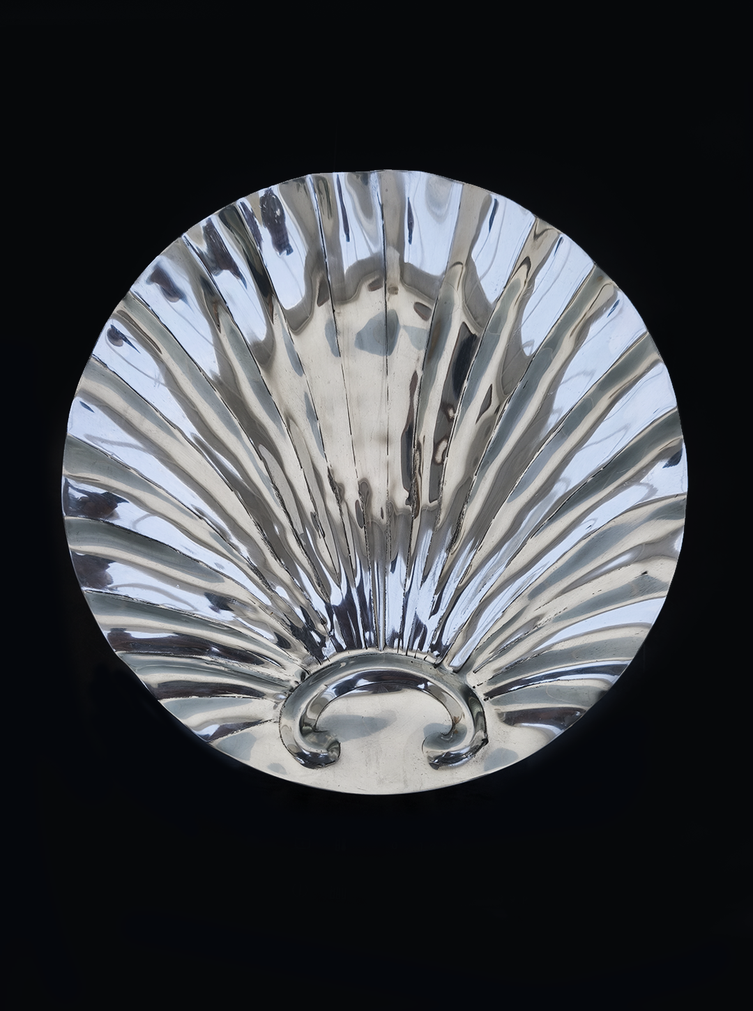 les-objoies-shell-large-dish-1.png