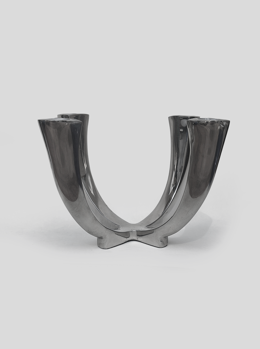 les-objoies-candle-holder-8.png