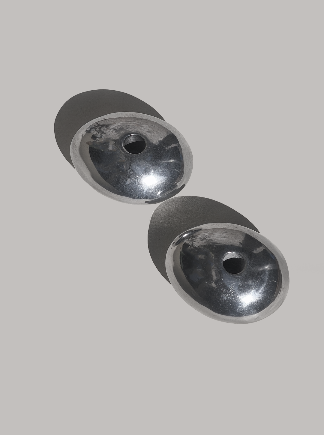les-objoies-modern-duo-candle-holders-6.png