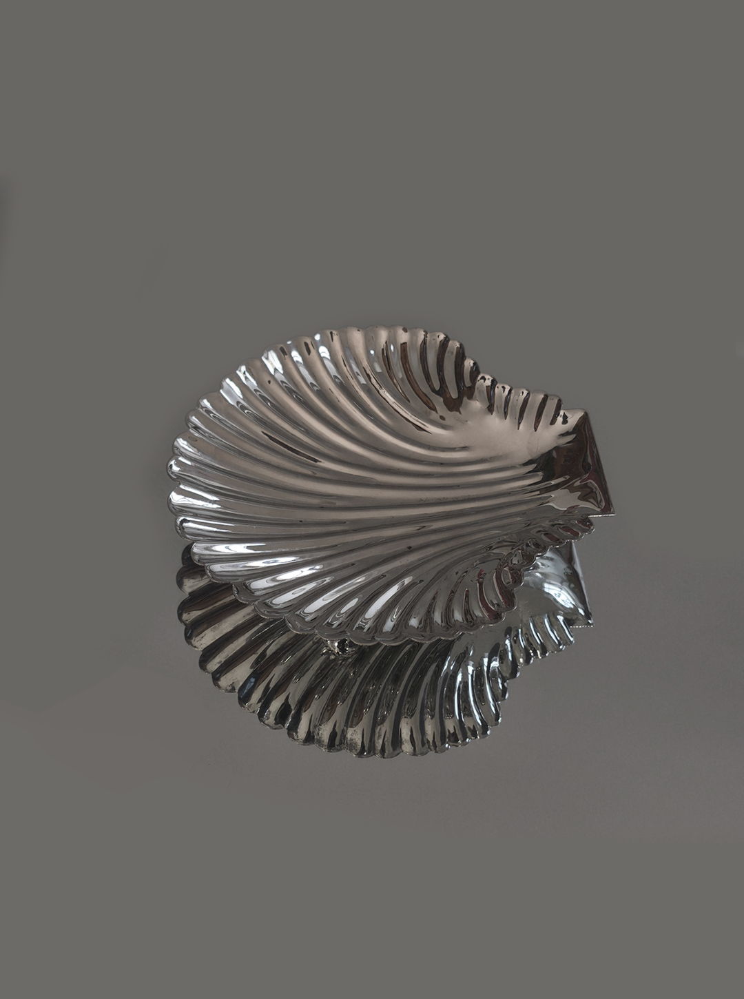 les-objoies-silver-shell-vide-poche-1.png