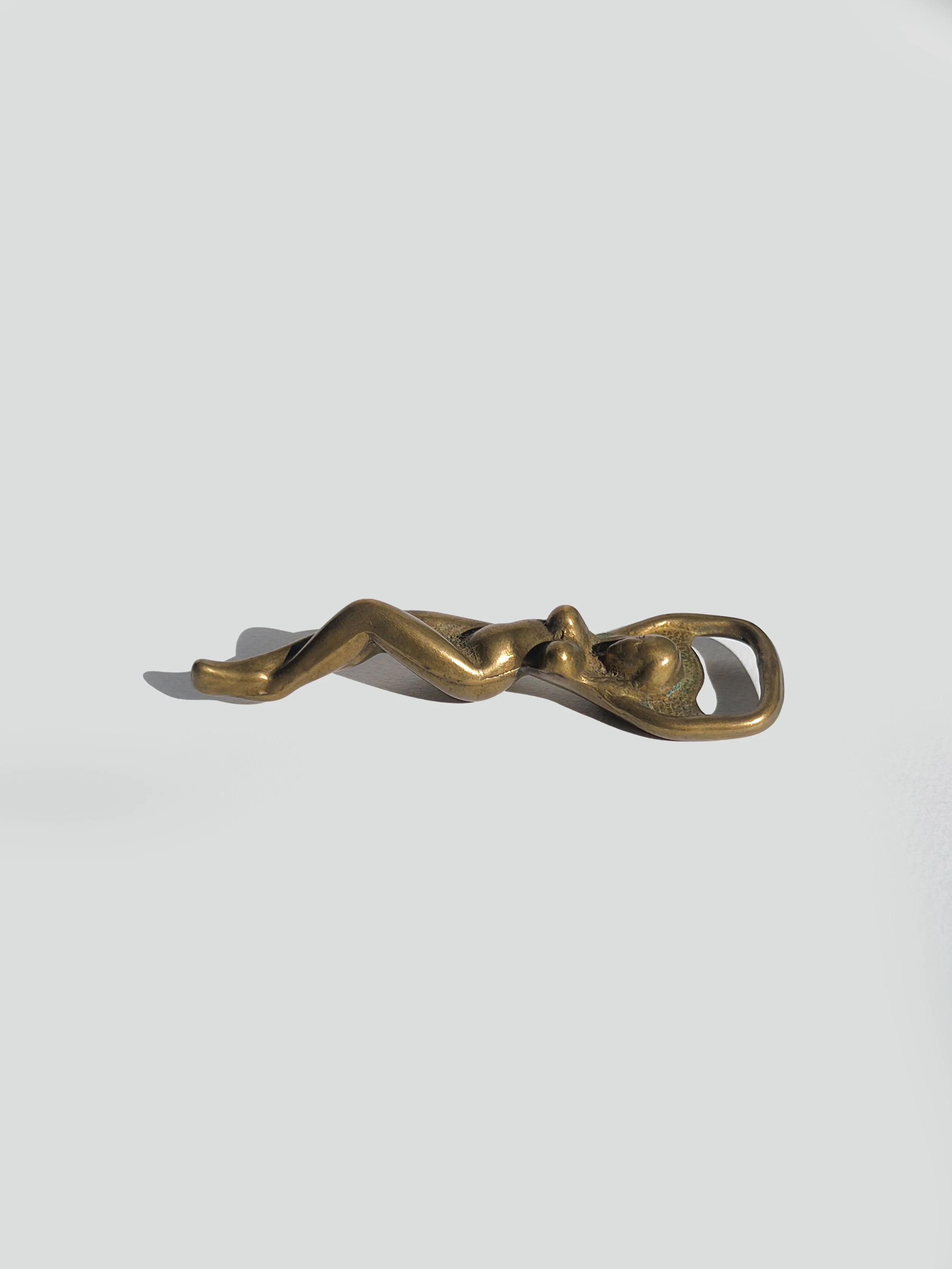 les-objoies-woman-bottle-opener-4.jpg