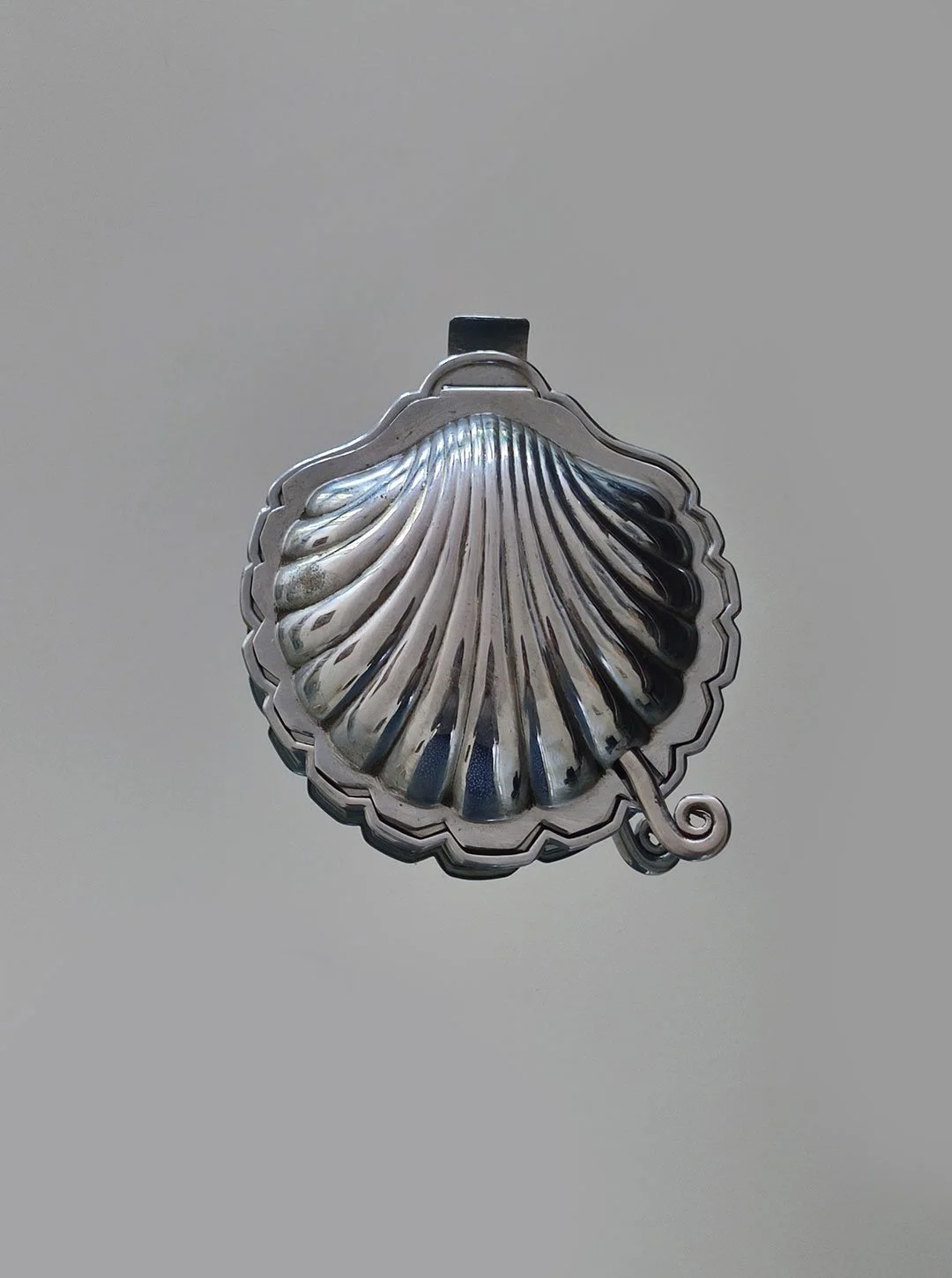 les-objoies-shell-dish-butter-1.jpg