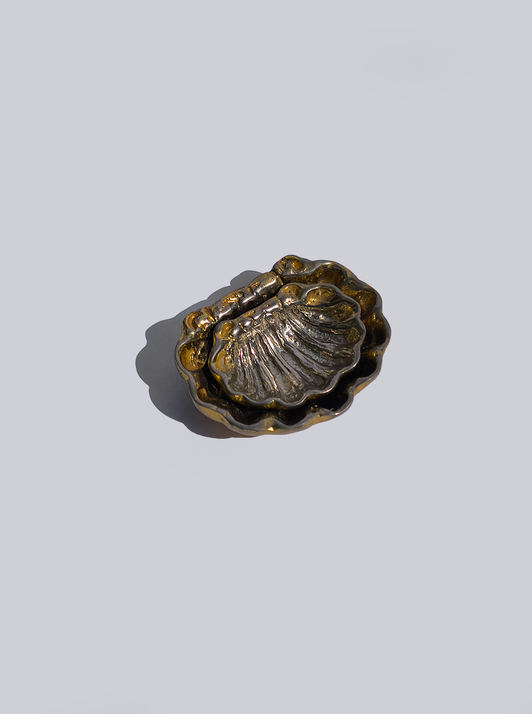 les-objoies-shell-brass-duo-4.png