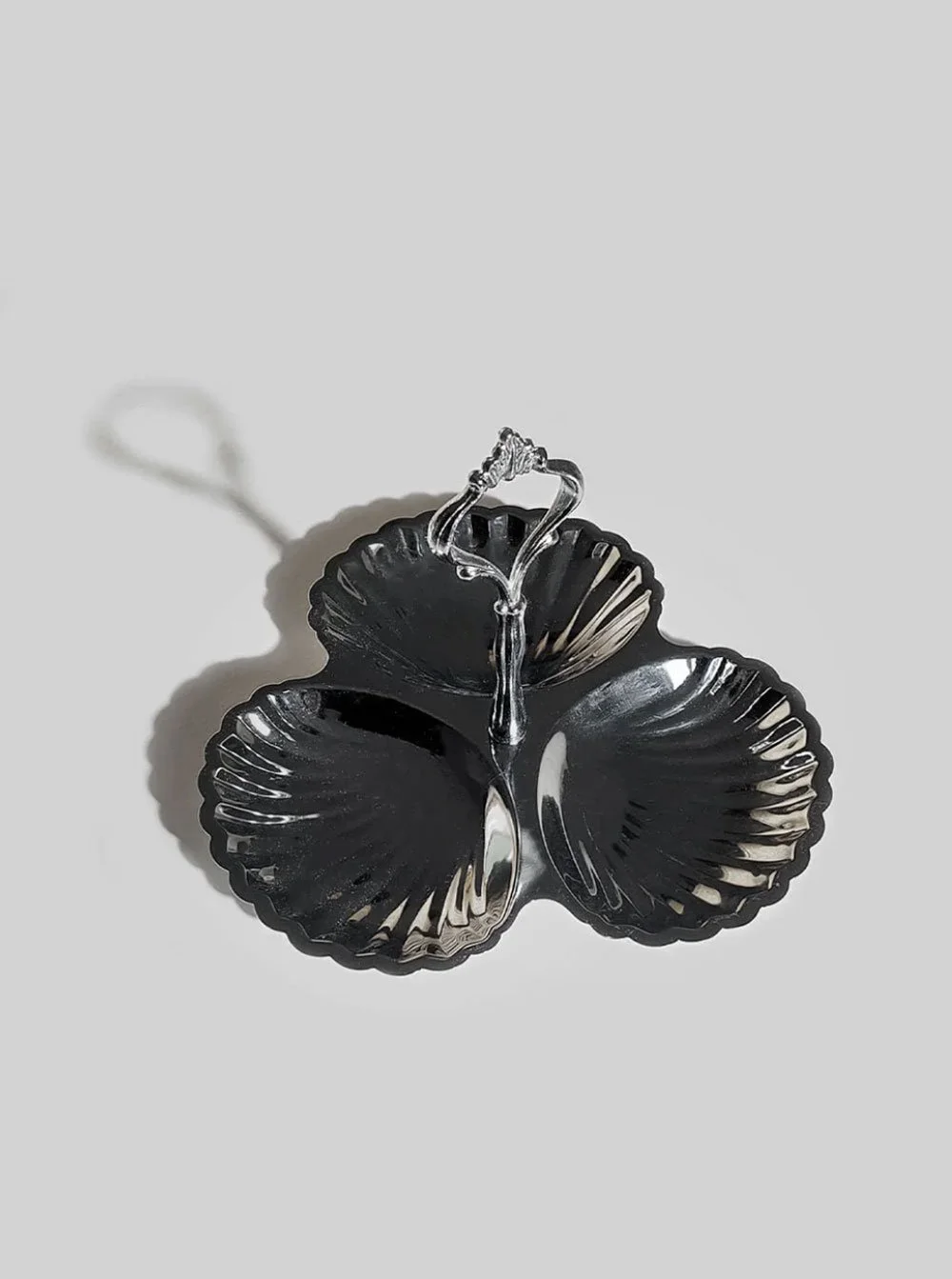 Petit Serviteur Coquillage Triple