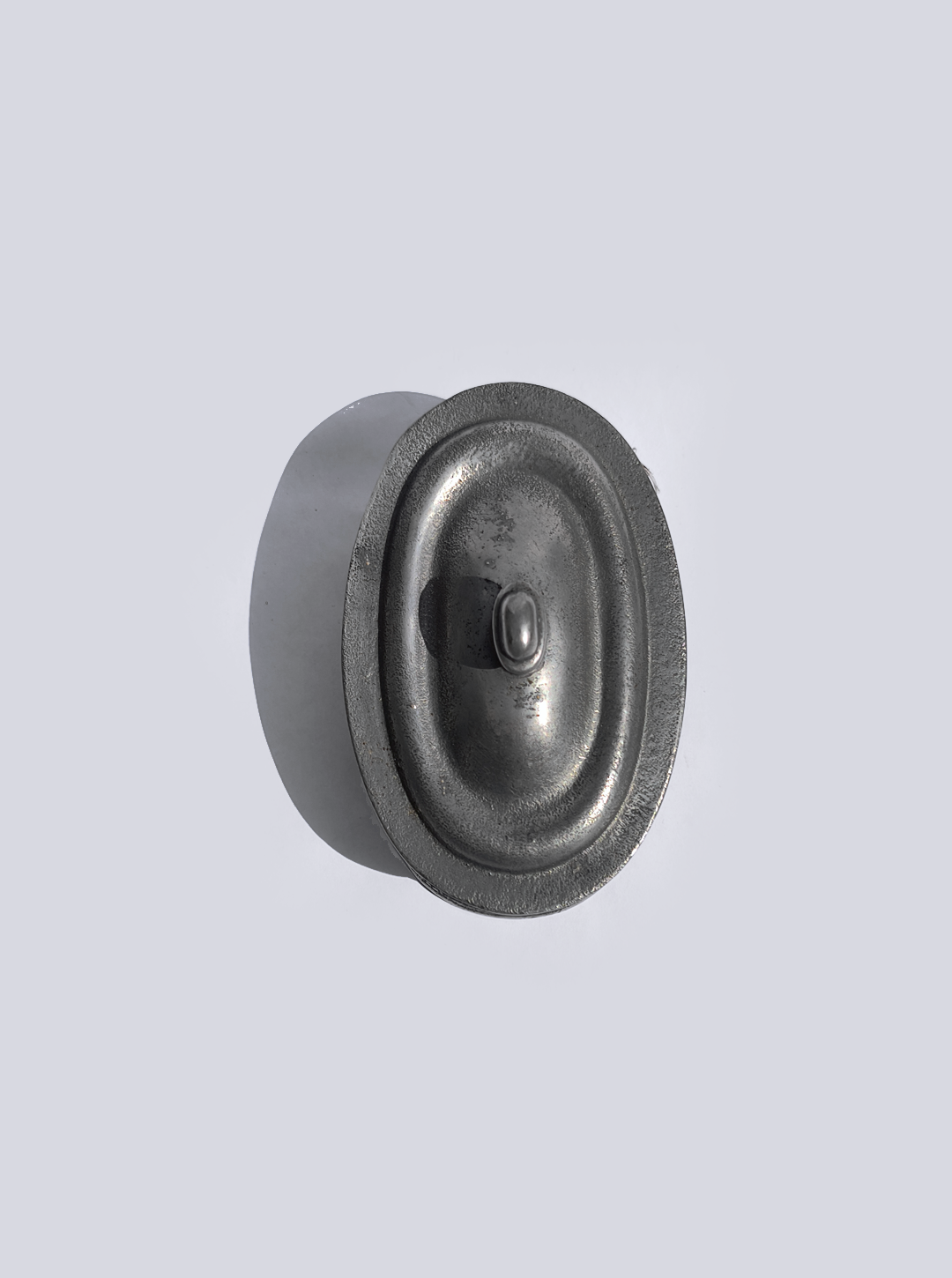 les-objoies-pewter-small-box-oval-2.png