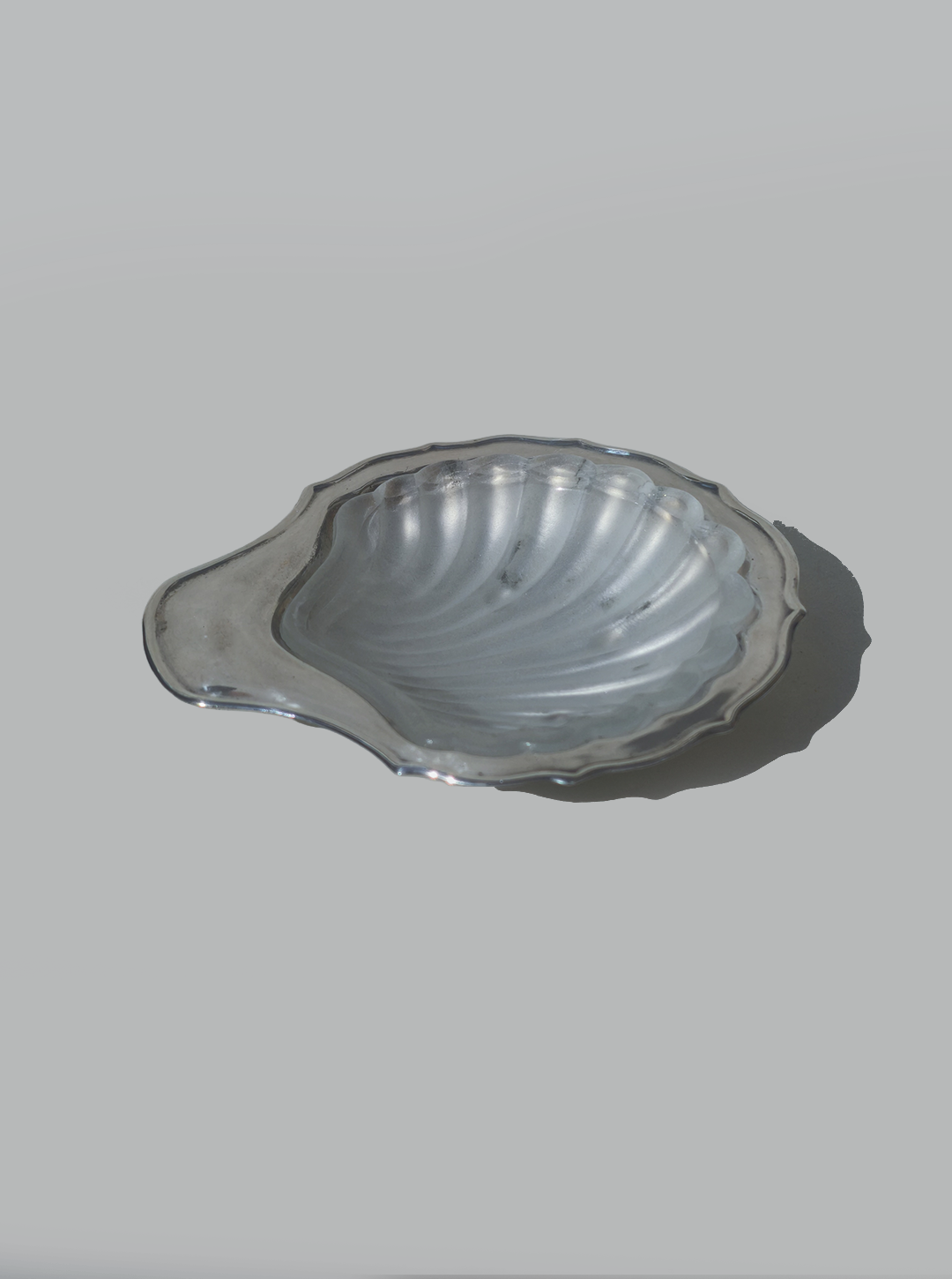 les-objoies-shell-glass-butter-dish.jpg