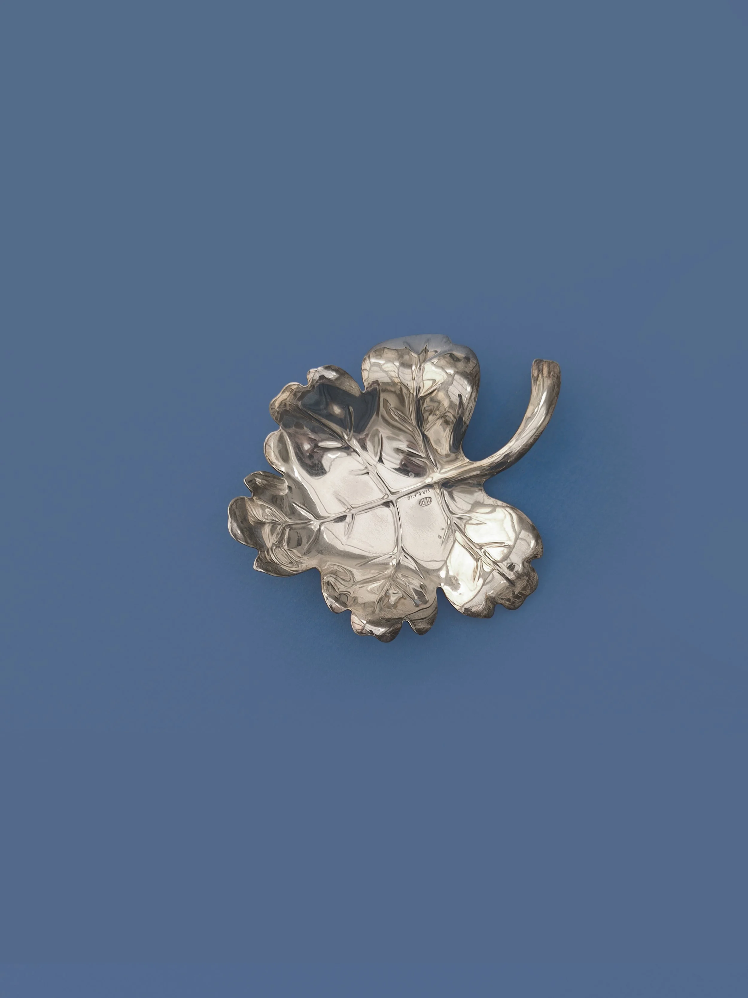Silver-plated leaf