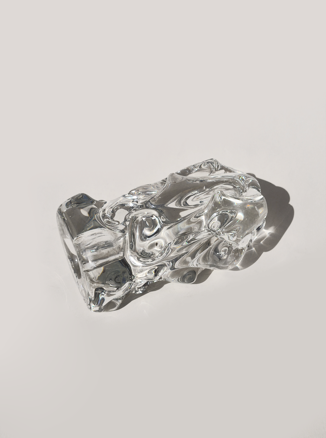 les-objoies-organic-glass-candle-holder-2.png