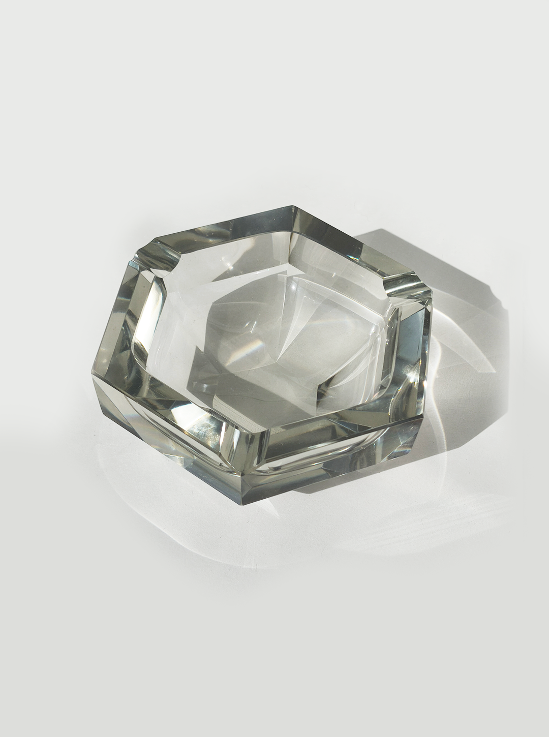 les-objoies-crystal-ahstray-2.png