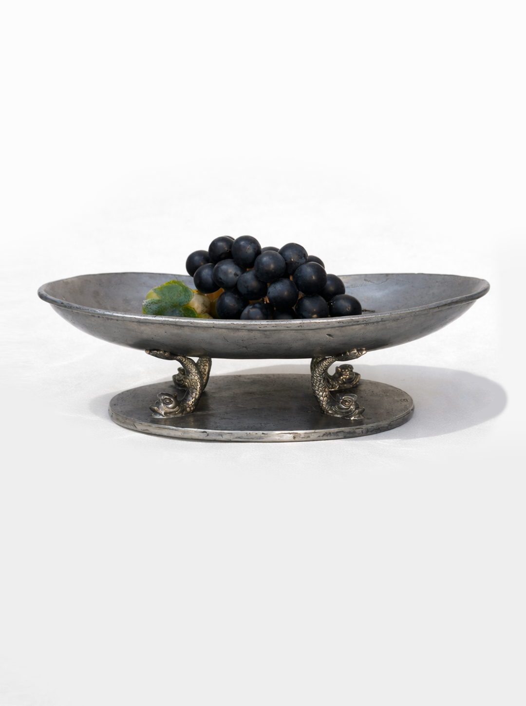 les-objoies-large-fish-pewter-dish-2.png