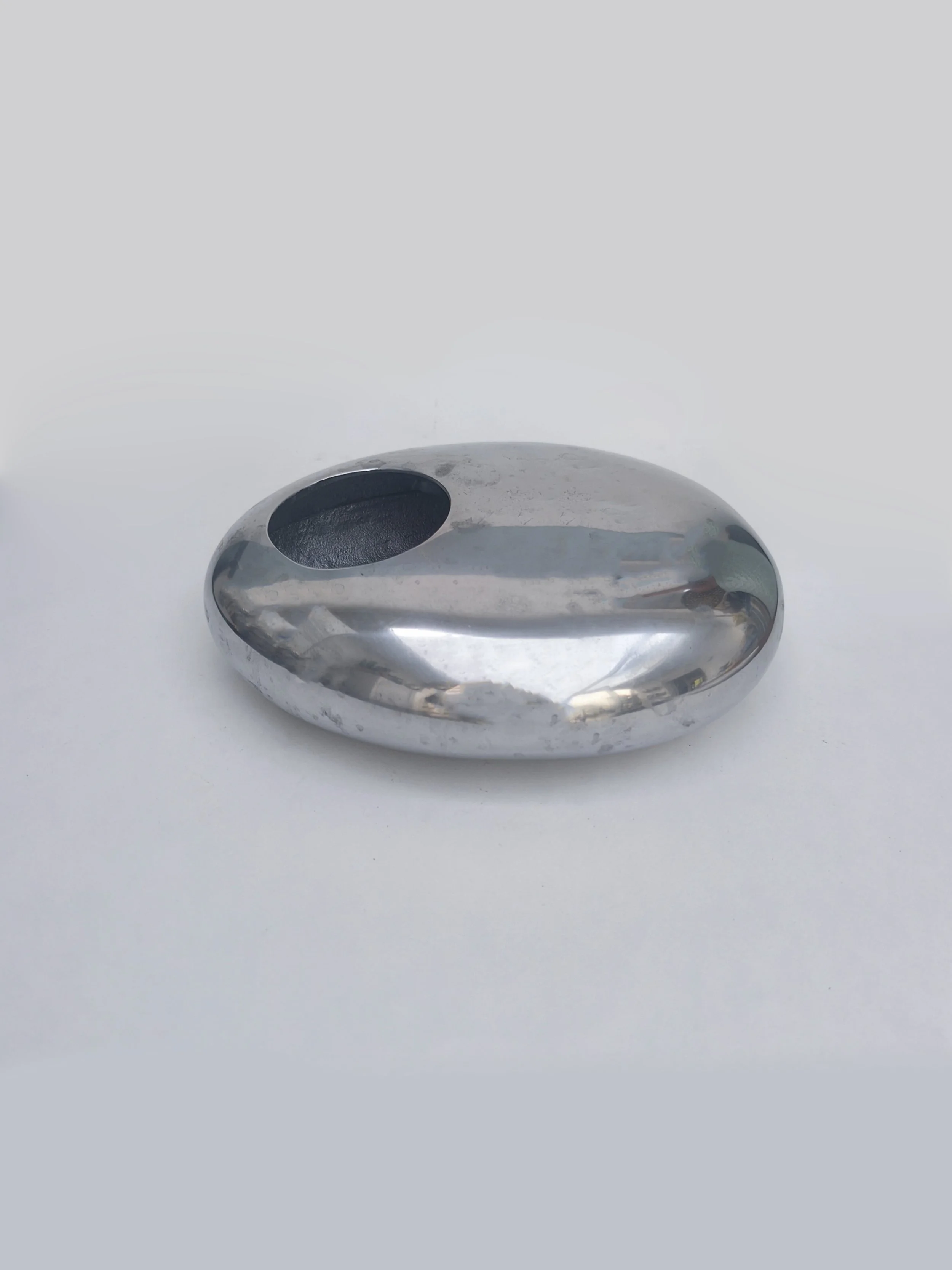 les-objoies-ashtray-modern.jpg