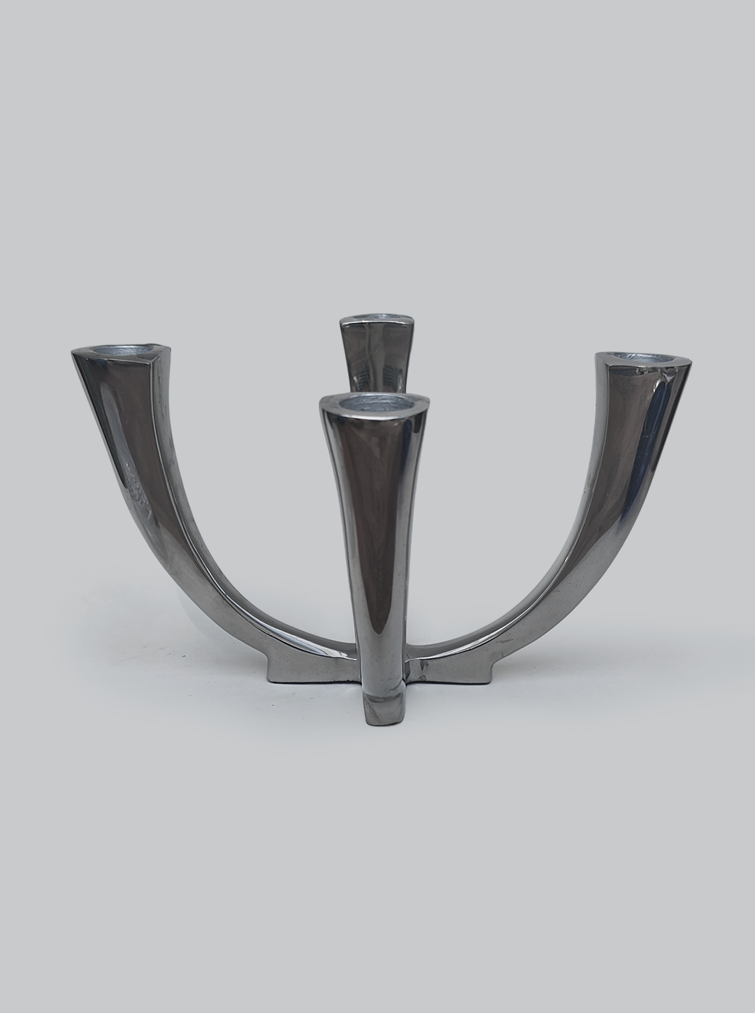 les-objoies-candle-holder-6.png